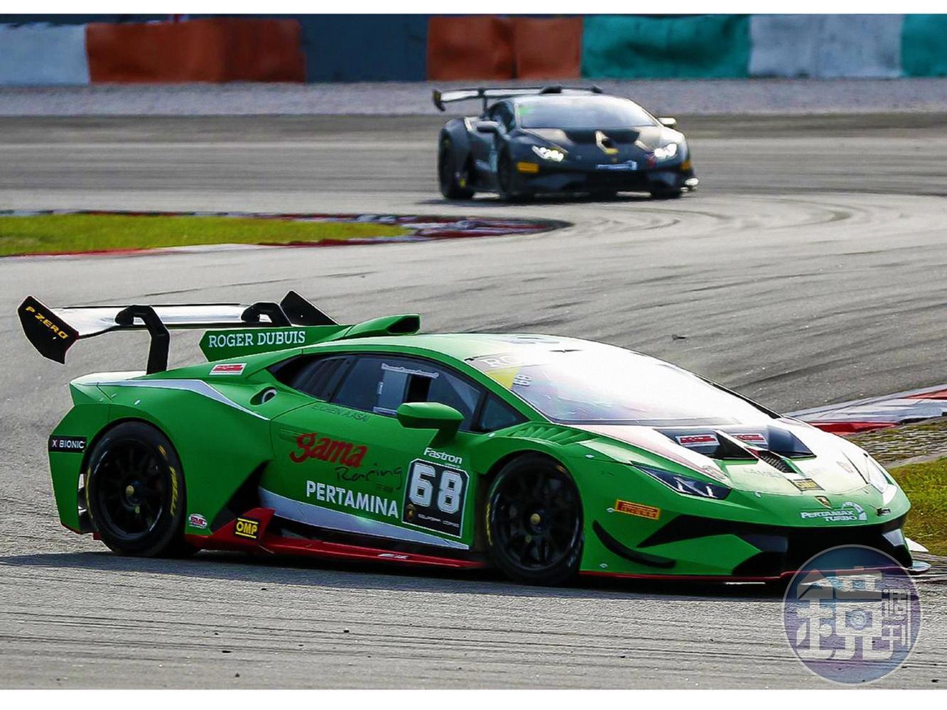 陳意凡參加2018 Super Trofeo 亞洲挑戰賽，他開的68號綠色藍寶堅尼，上個月在馬來西亞站獲得分站冠軍。