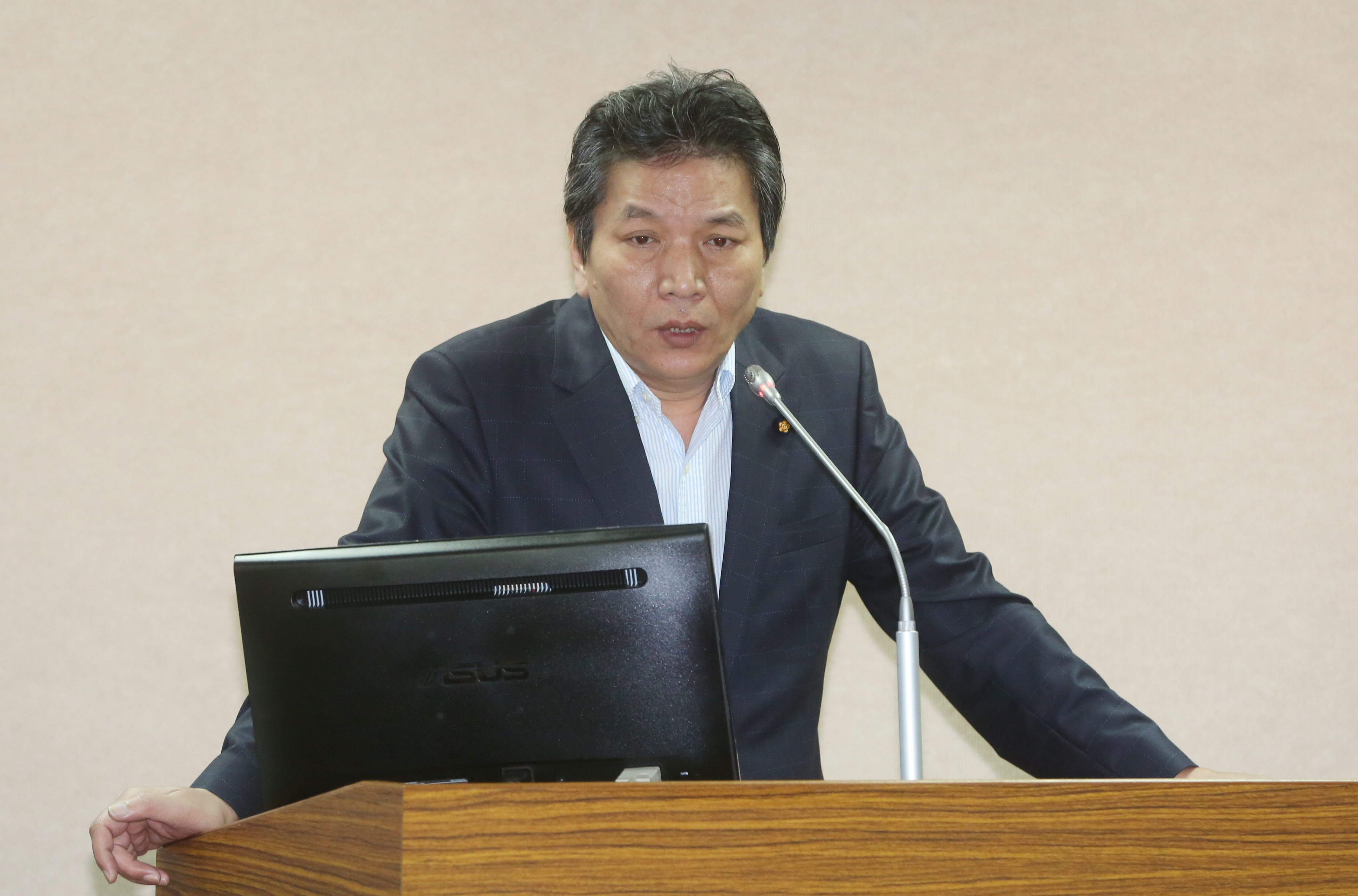 侯友宜受訪時表示，他跟李鴻鈞（圖）是老朋友，這次選舉給他很多支持與鼓勵。