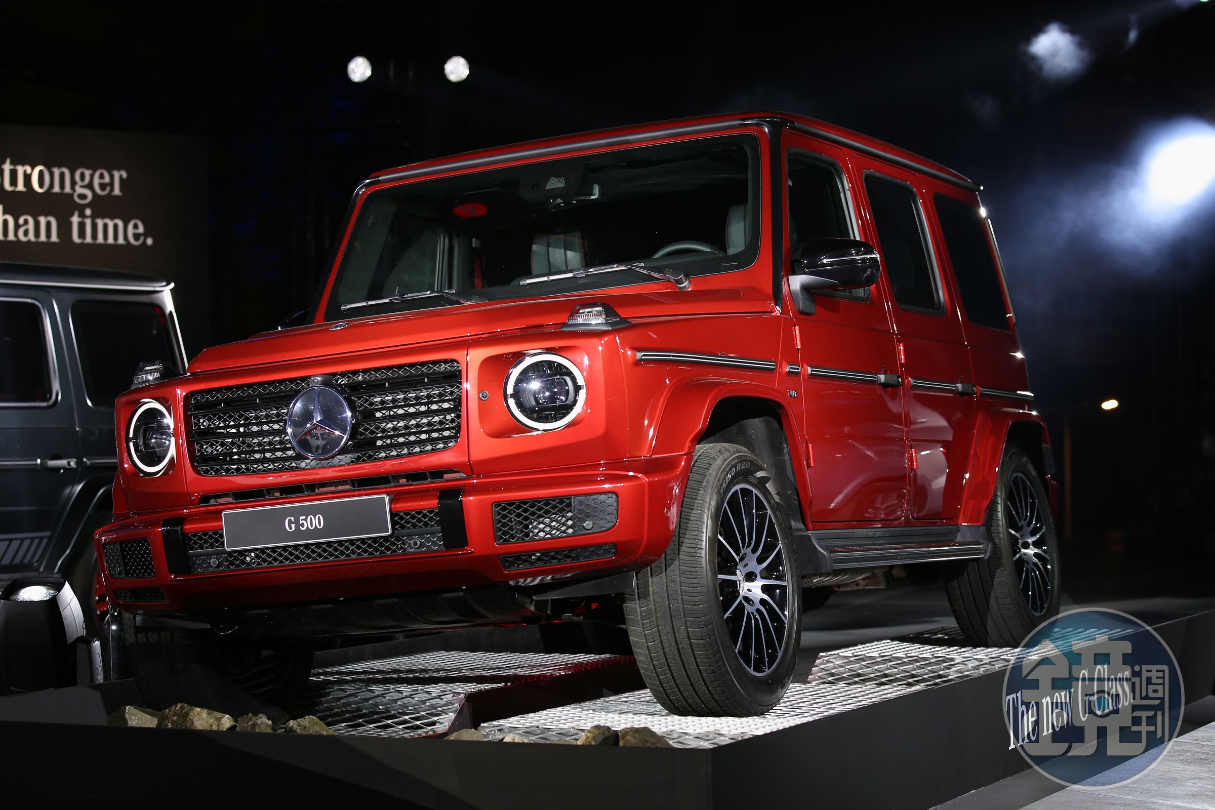 G-class部分需手工打造，全球產量相對稀少，因此車主想買還得排隊等待。