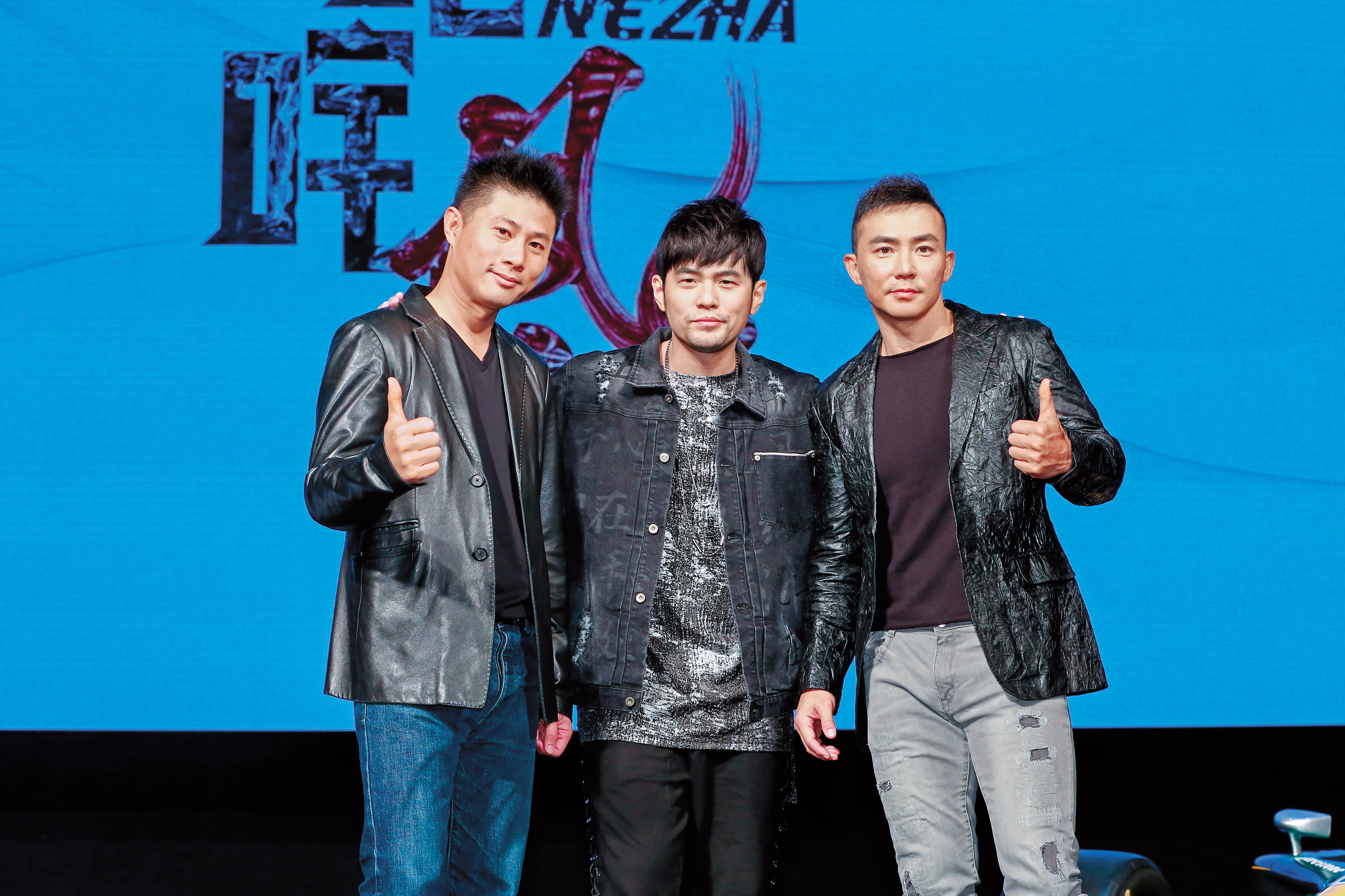 詹惟中表示周杰倫命盤屬火，與座向屬土的房子很合，有利事業感情。