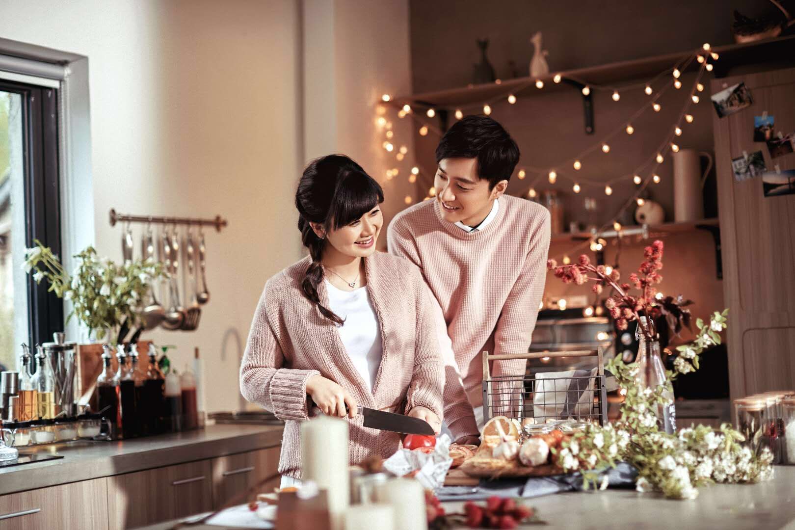 江宏傑與福原愛近期首登實境節目《幸福三重奏》，分享夫妻間幽默大小事。（華研提供）