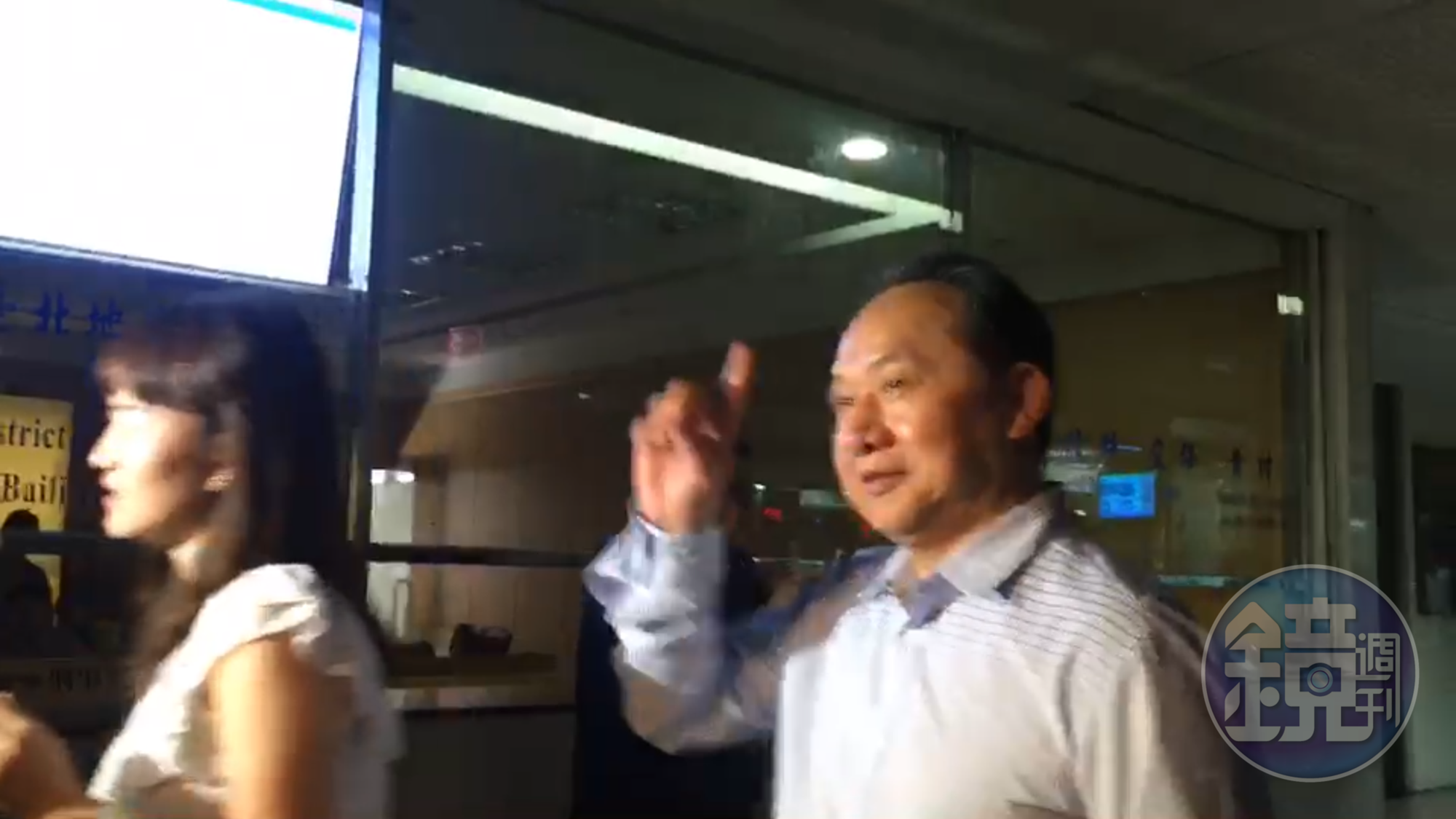 美麗華集團創辦人黃杏中次子黃世杰遭胞兄控告偽造文書,出庭強調沒犯法。