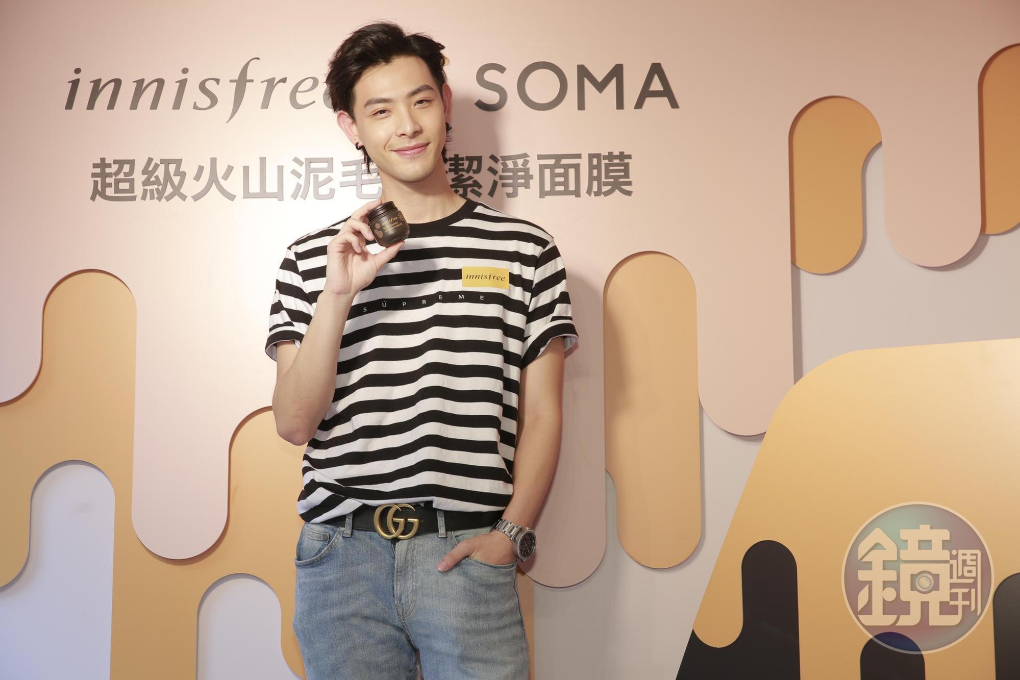 晨翔出席innisfree和SOMA特調飲品聯名活動，現場擠滿粉絲。