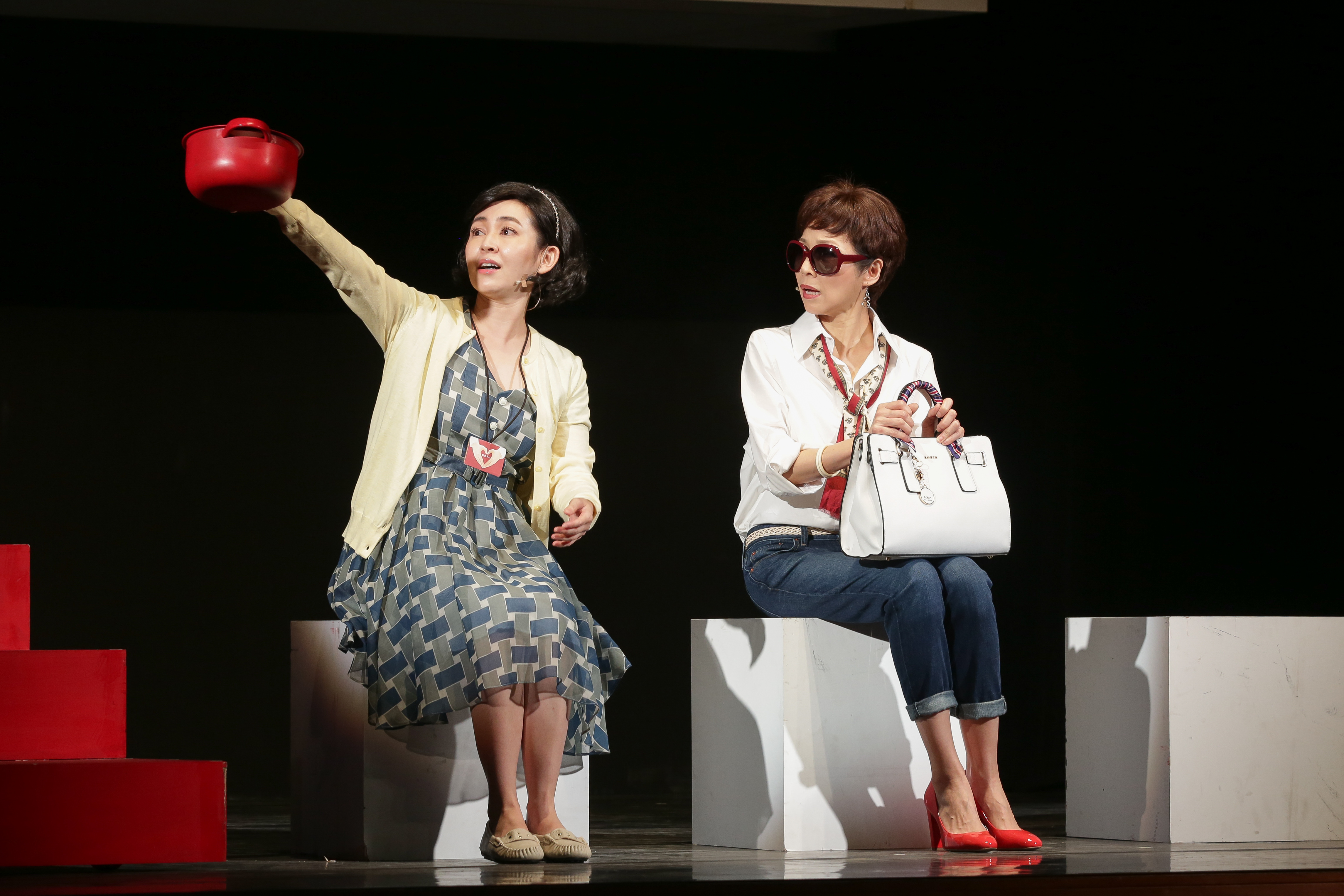 劇場前輩不在乎行頭,認真排練的態度,深深改變了蔡燦得的價值觀。