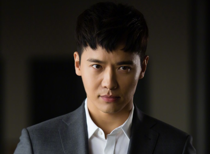 高雲翔經過兩次保釋申請，今年終於獲准，但必須配戴電子監控系統。（翻攝自微博）