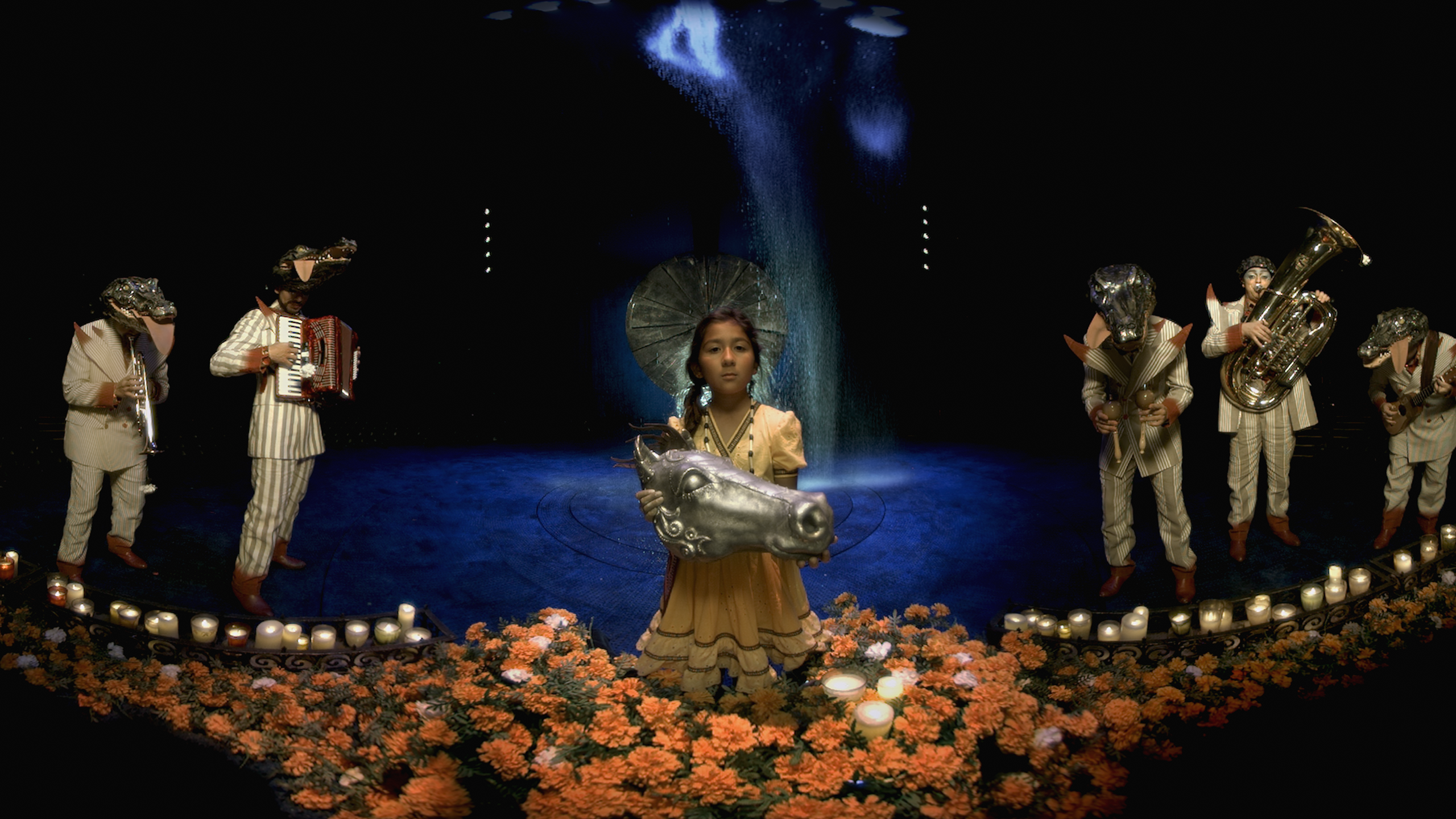 《太陽劇團—露西亞的面具》是一次近距離以VR接觸太陽劇團表演的體驗。（台北電影節提供）