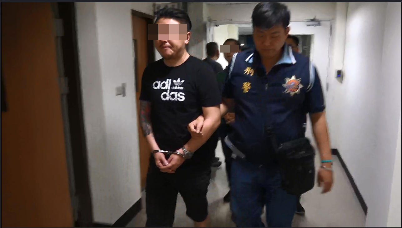 新北市刑大偵五隊破獲以奚嫌為首的犯罪組織。（翻攝畫面）