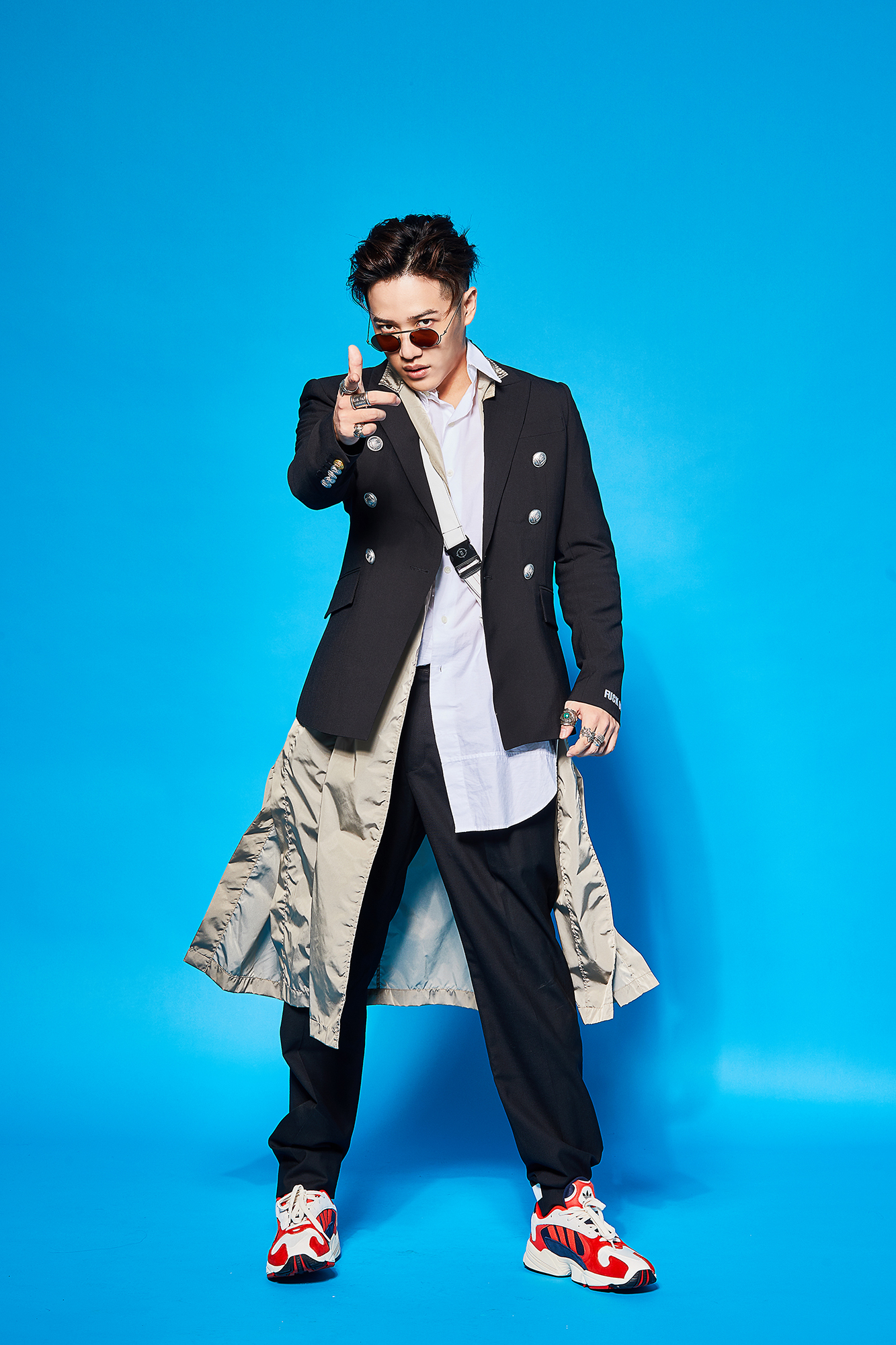 入圍過年度專輯的熊仔今年入圍單曲製作人獎，把金曲經驗寫成新歌饒富趣味。（龍虎門提供）