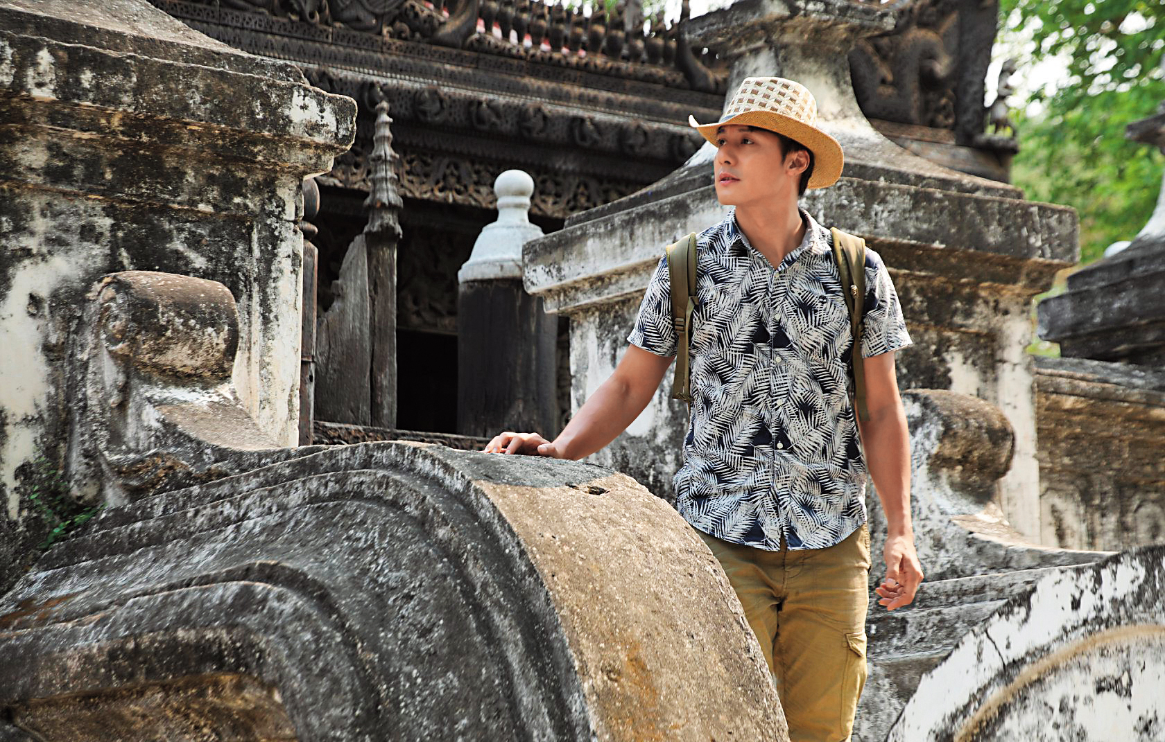 外型帥氣的廖科溢是新聞台主播出身，卻主持外景節目闖出一片天。（翻攝自廖科溢臉書）