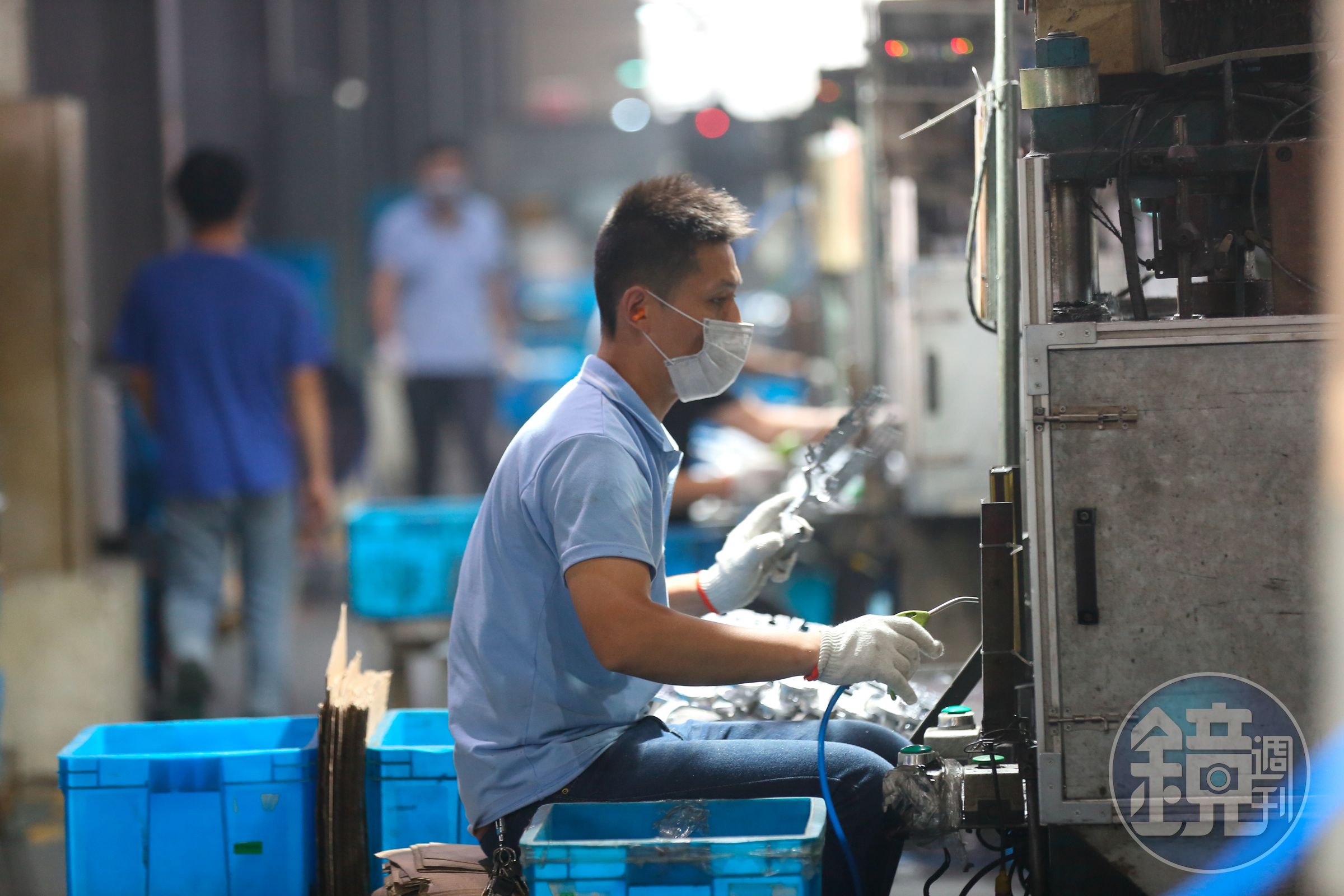 新力精密五金廠技術人員門檻高，大陸勞工薪資不斷上漲，拉高企業經營成本。