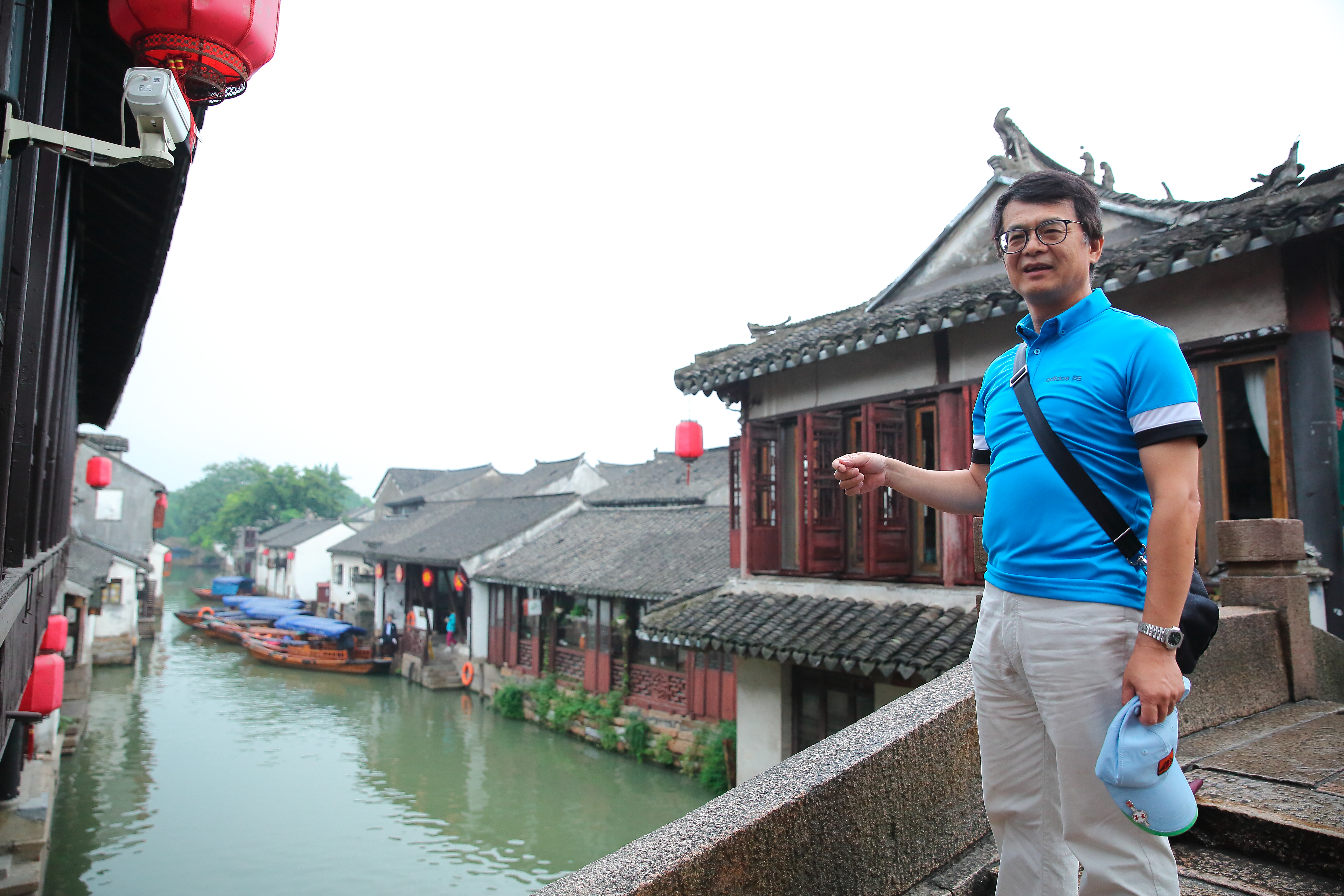 古鎮周庄讓元曲《天淨沙》描述的枯藤、老樹、昏鴉，小橋、流水、人家場景浮現眼前。