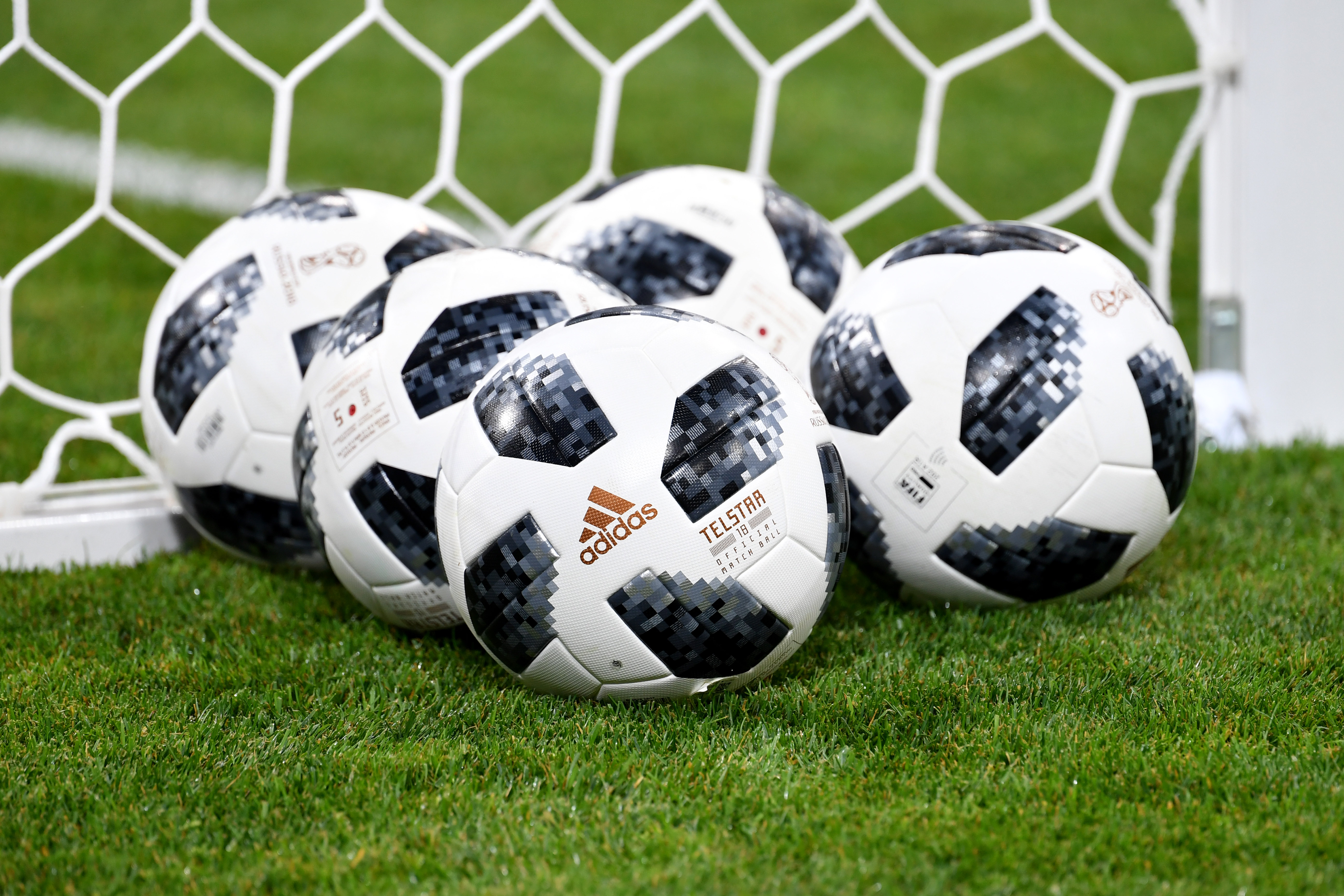 2018世界盃官方比赛用球。（東方IC）