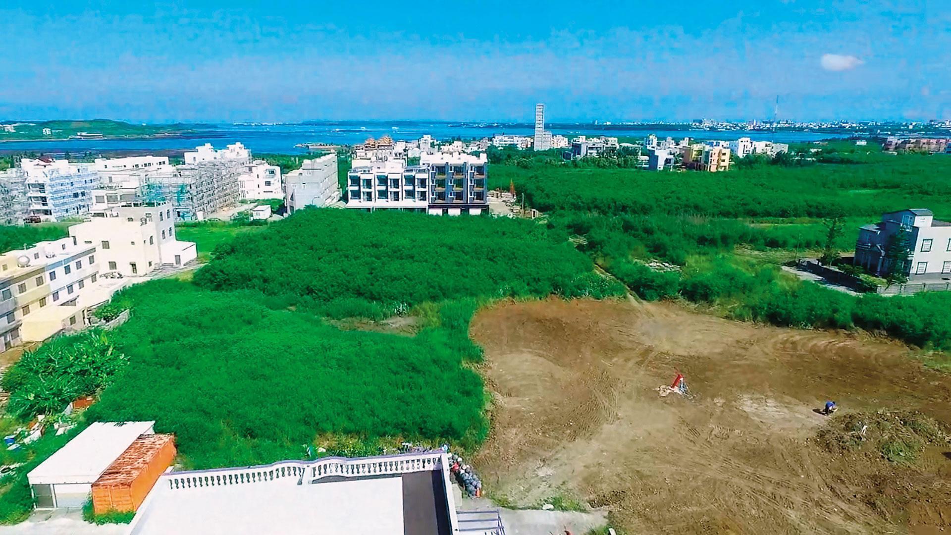 林義豐兒子的建設公司「柏谷建設」去年在澎湖推出夢想島民宿建案,也被質疑是以相同手法吸金。(翻攝夢想島臉書)