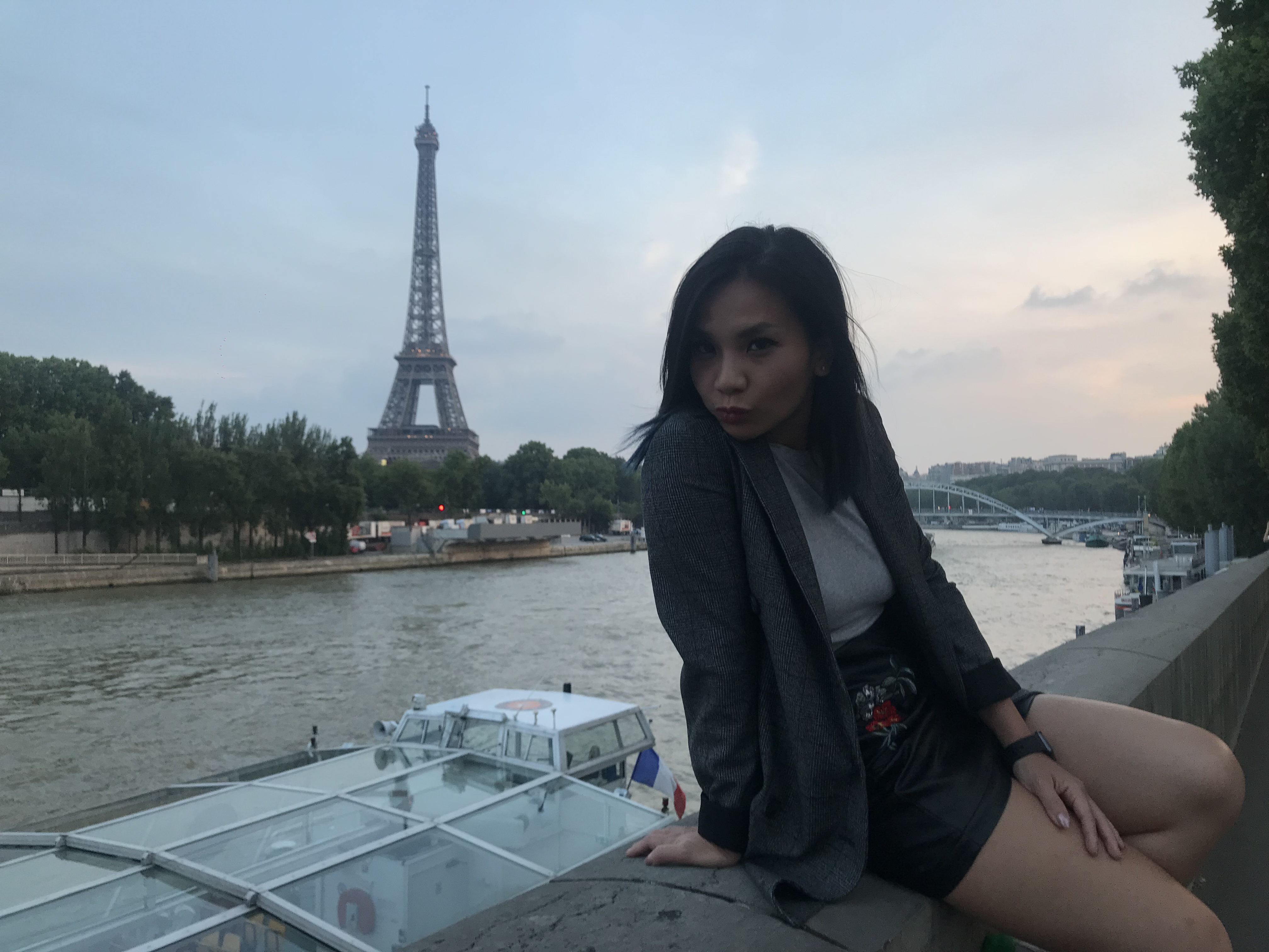 DJ COOKIE前進法國坎城及巴黎演出，東西合併的音樂元素非常吸睛。（DJ COOKIE提供）