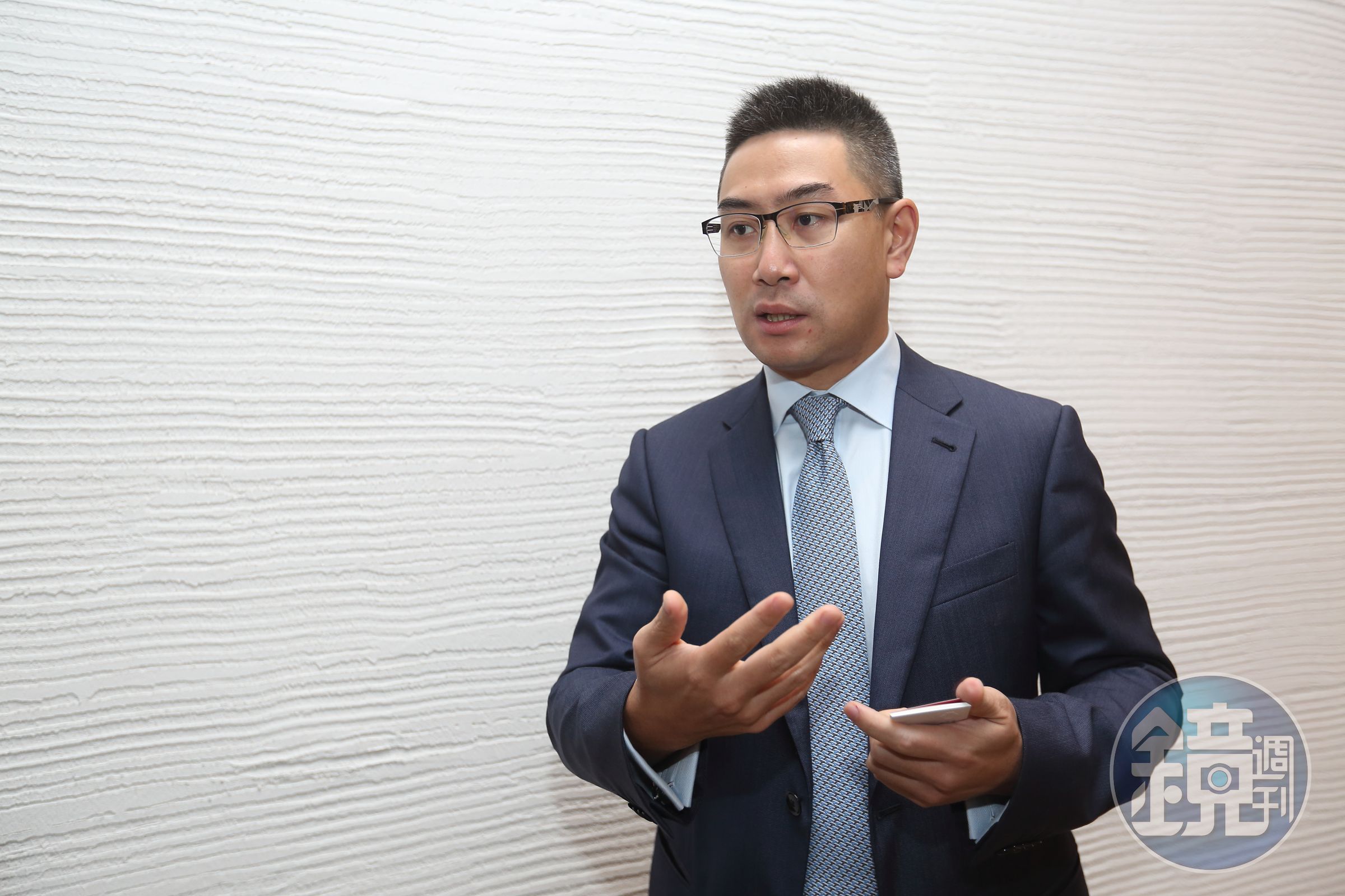 寒舍由二代蔡伯翰接手，擔任董事長。