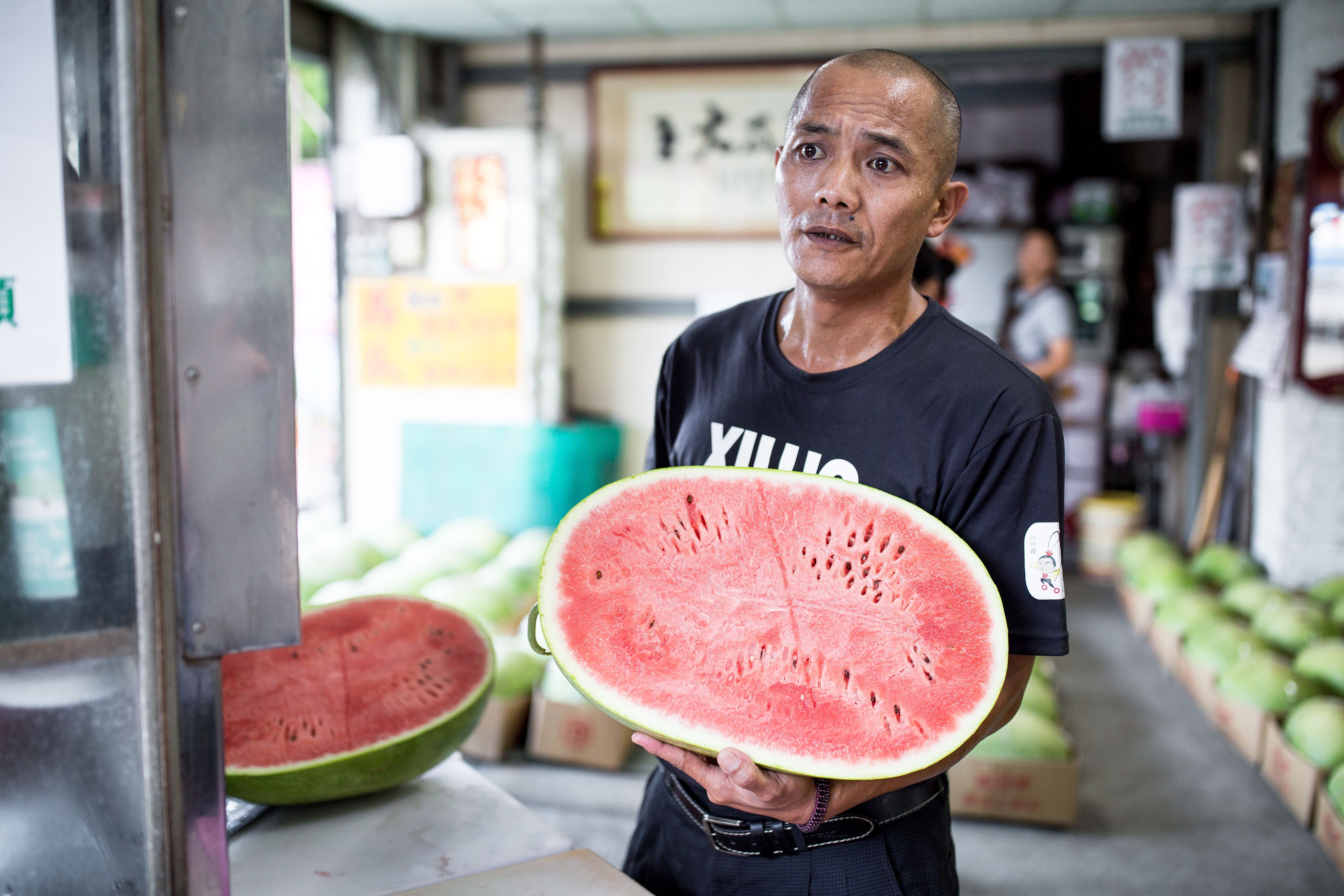 許東水的兒子許明照目前擔任國中體育老師，年輕時也是羽球國手。