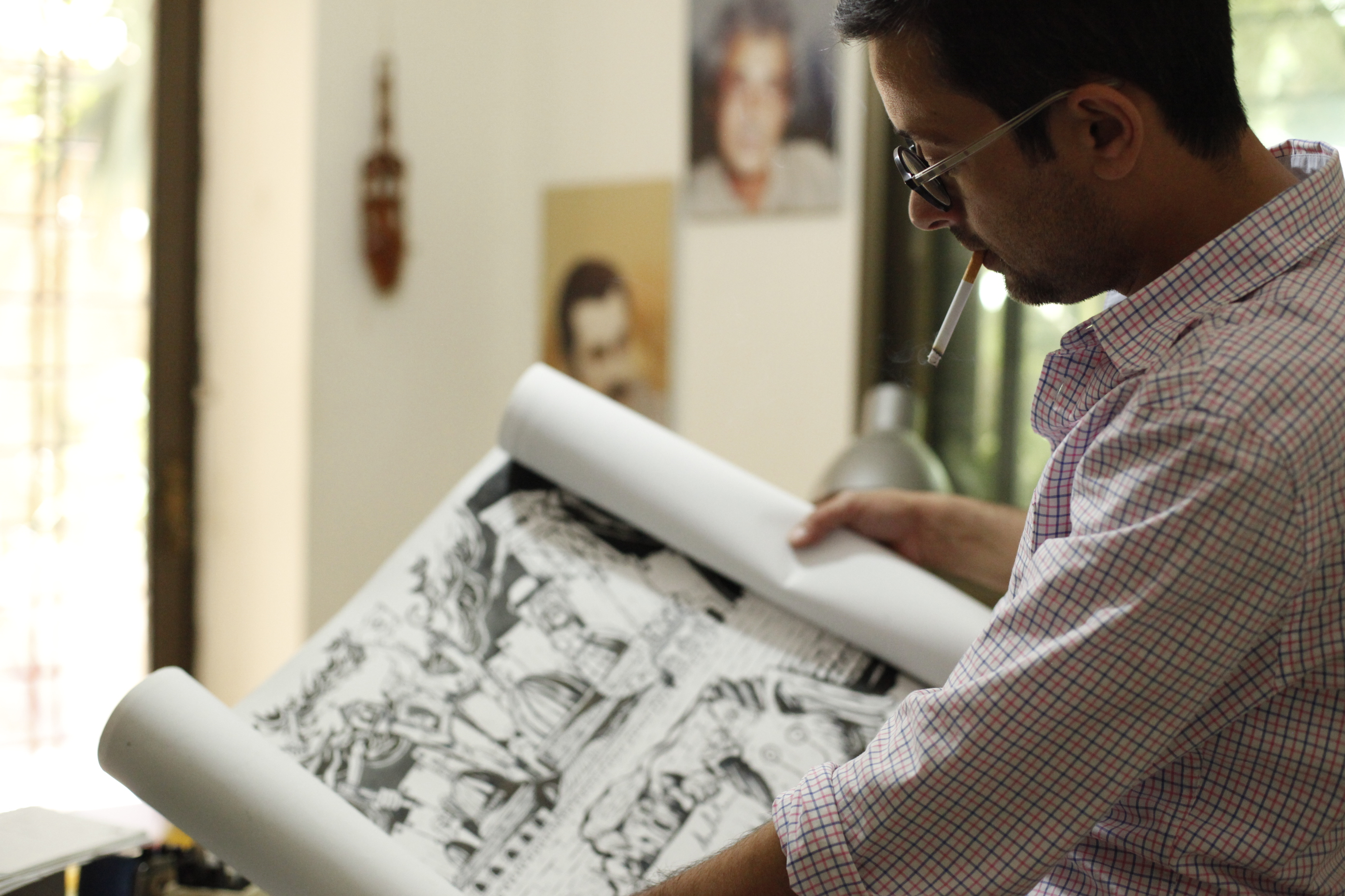 薩巴拿近期創作一系列長幅作品，其中一幅描繪巴勒斯坦，日前遭以色列扣留。