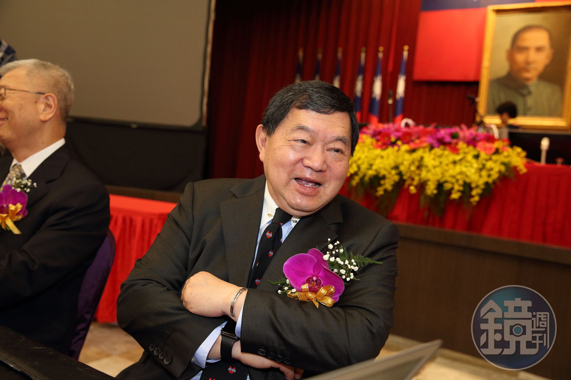 《公司法》三讀通過，基於SOGO條款修正後不溯及既往的情形下，徐旭東SOGO經營權獲得確保。