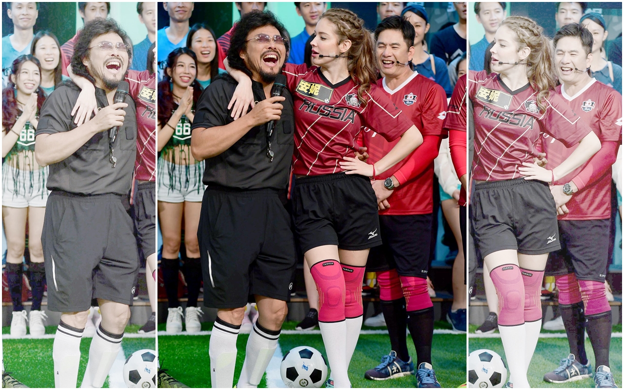 安妮很愛跟主持人張菲撒嬌。