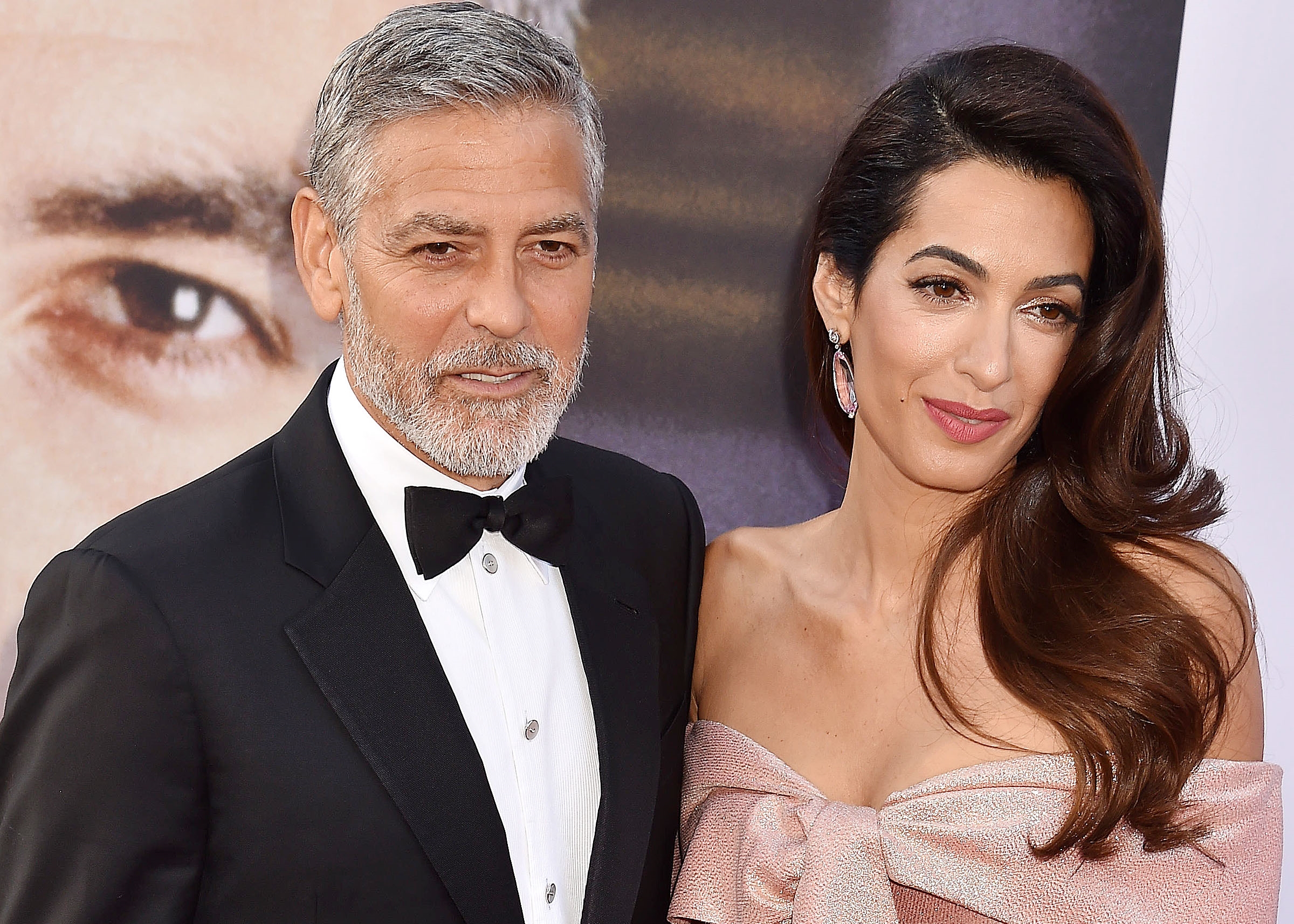 喬治克隆尼（左）驚傳在義大利發生車禍送醫。（東方IC）