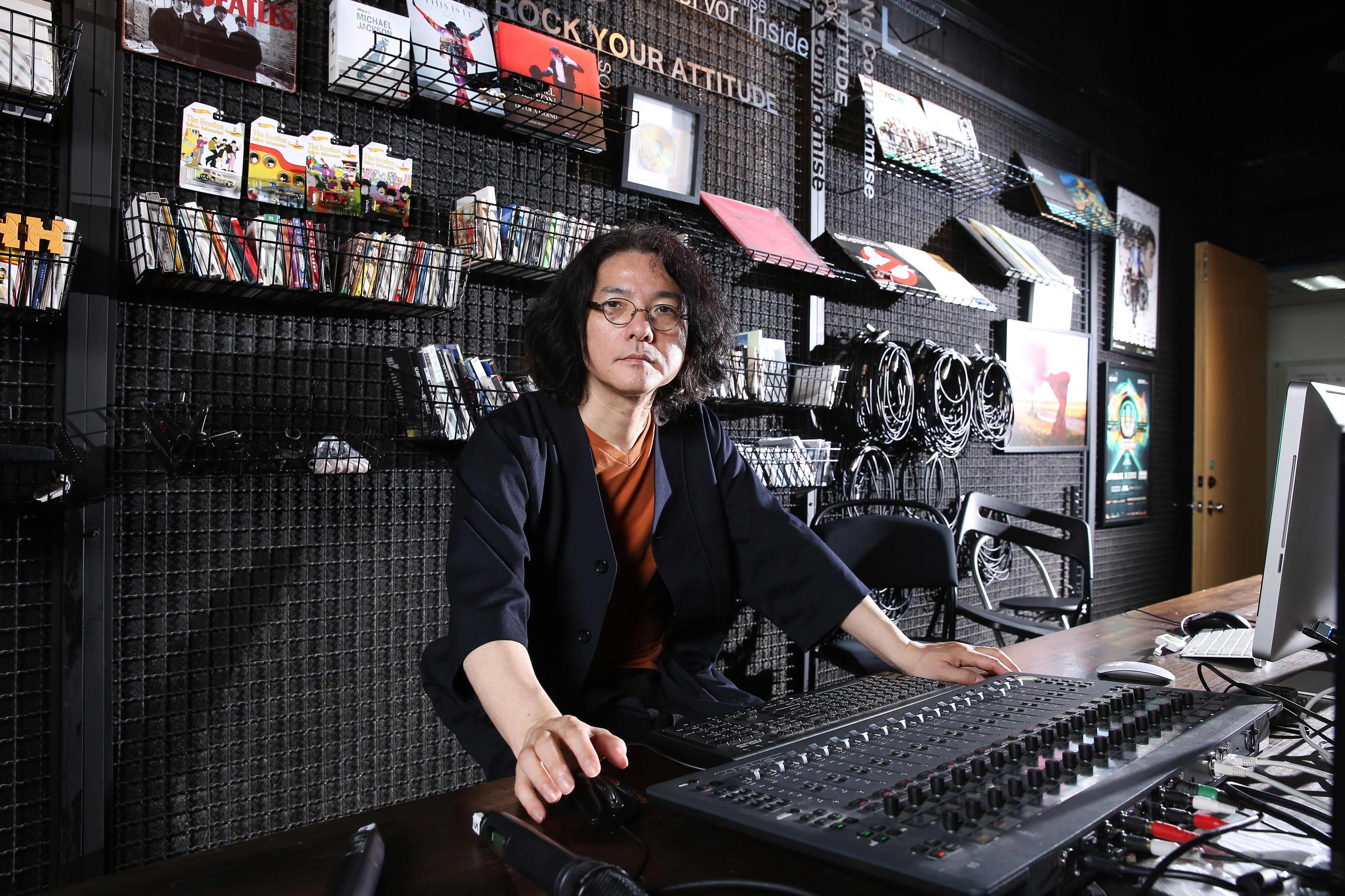 岩井俊二對於鋼琴的聲音情有獨鍾。