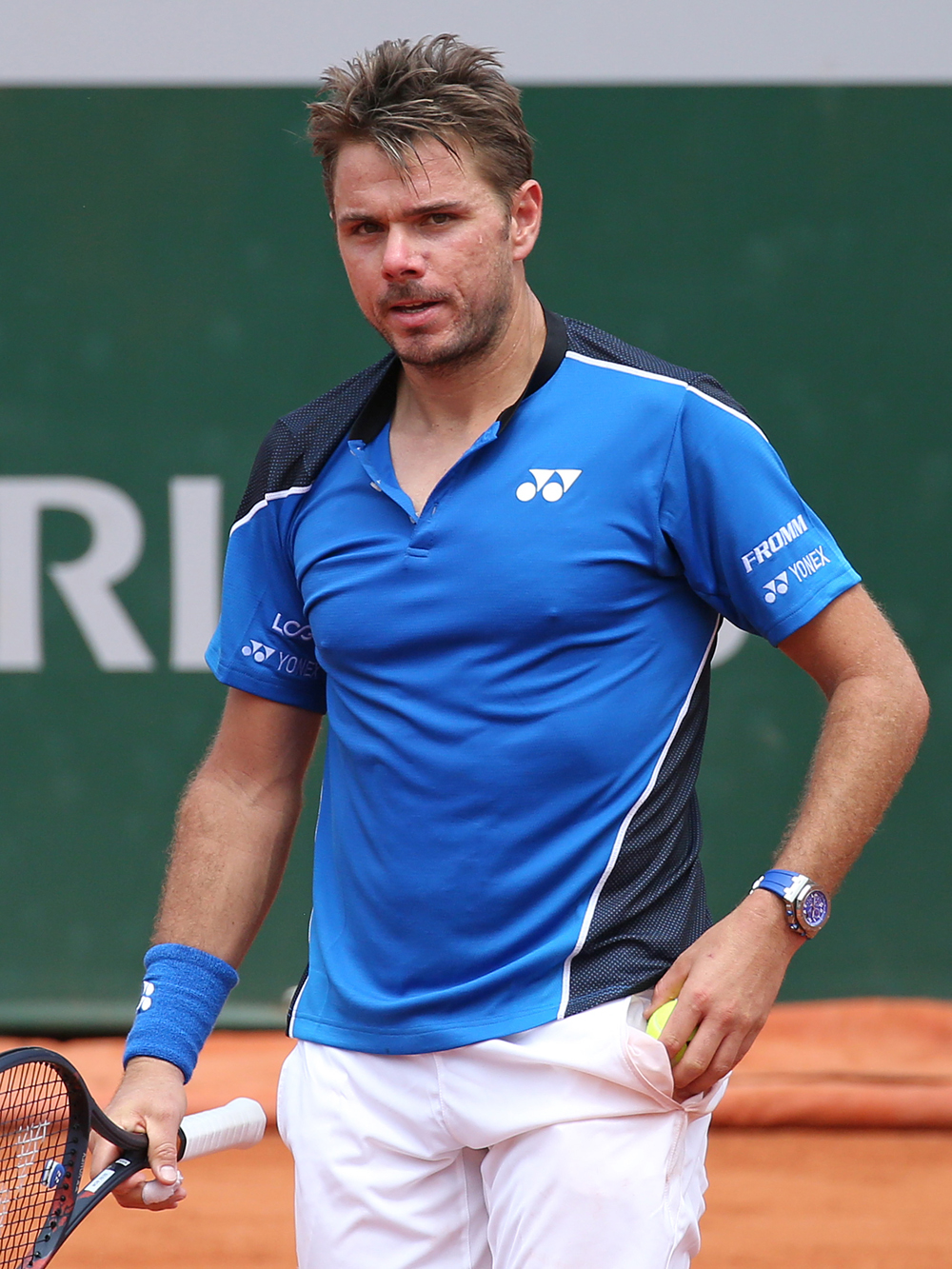《Stan Wawrinka》雖然有費德勒這樣神一般的同胞，但瓦林卡也曾獲得3座大滿貫冠軍，尤其2015年穿著「睡褲」贏得法網冠軍，還獲得「睡褲球王」封號，與「小威」一起為AP錶賺到大量曝光。可惜今年因受傷困擾，法網第一輪就出局了。（東方IC）