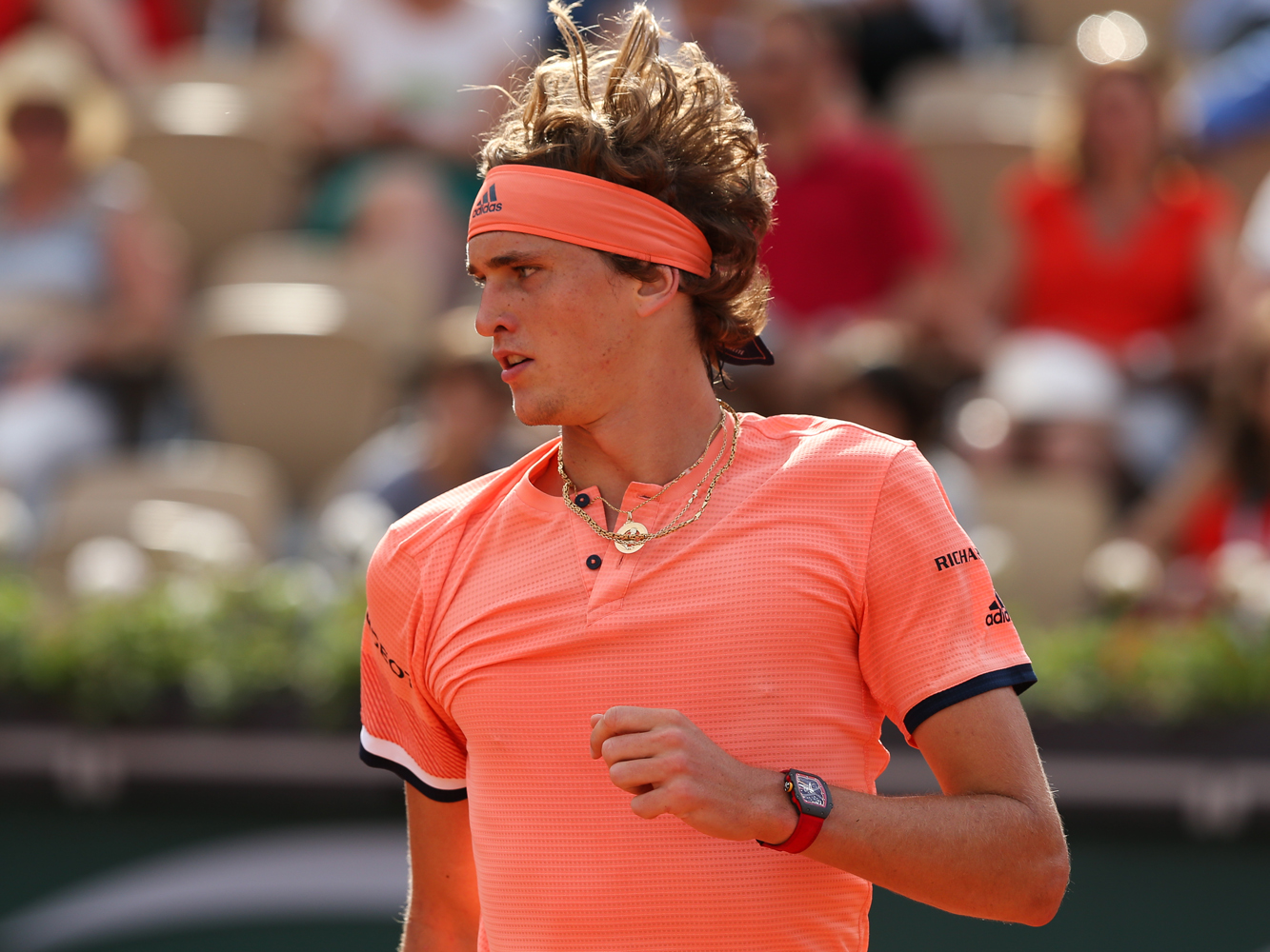 《Alexander Zverev》這個來自德國的俄羅斯裔網球好手，今年僅21歲，被認為是新生代中最有潛力的好手，也非常擅長打紅土，今年法網將之列為第二種子，足見厲害。RM於2016年與他簽下代言合約，一開始先借RM27-01納達爾的舊錶給他戴。然而，今年已為他開發專屬的「RM67-02」二針自動錶款。（東方IC）