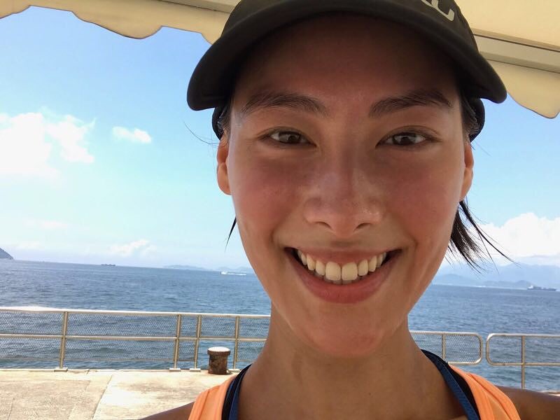 港星梁洛施宣佈跟前經紀人Kim 再度合作，為未來演藝工作一起打拚。（翻攝自梁洛施IG）