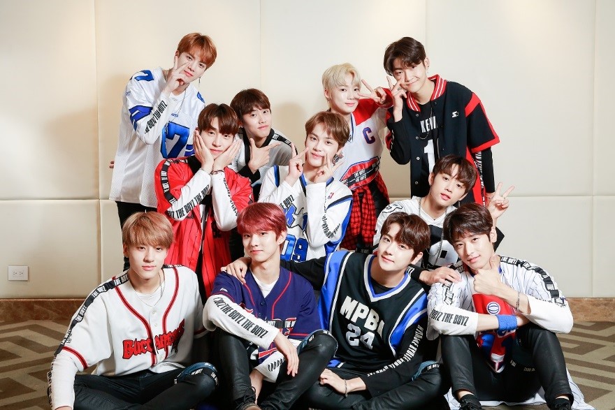 THE BOYZ為M Countdown演唱會首次訪台，並抽空接受本刊專訪。（後排左起：泳勛、上淵、JACOB、鶴年、NEW、KEVIN、善旴；前排左起：ERIC、Q、賢在、柱延）