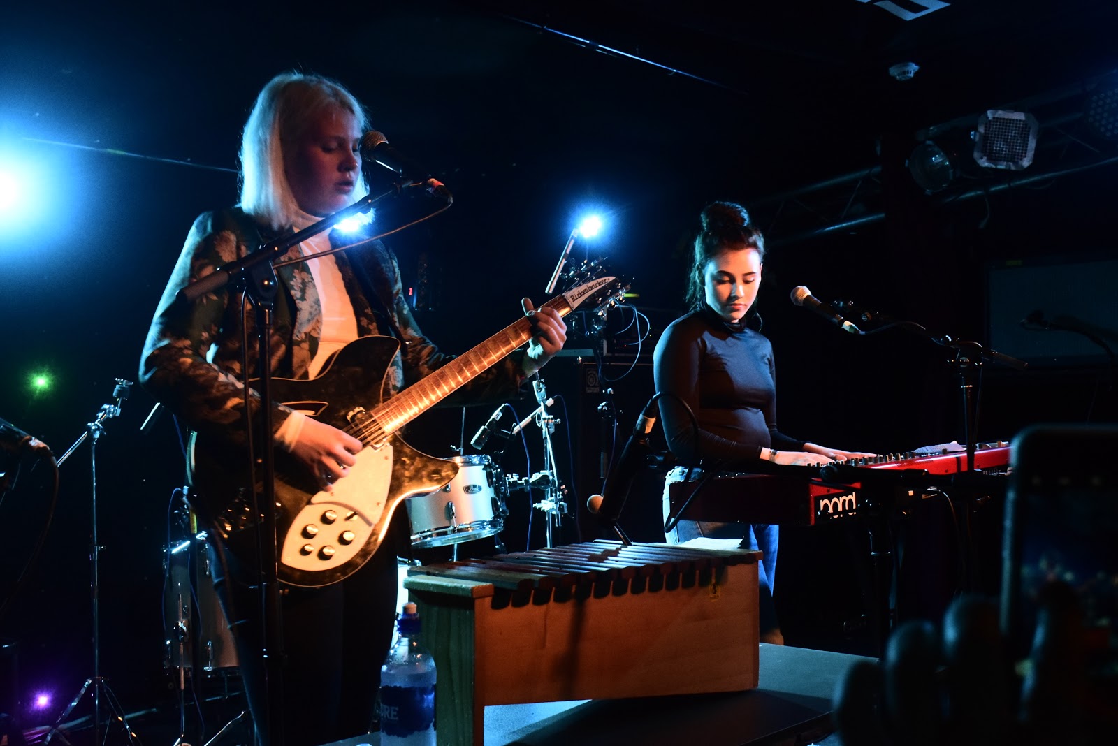 冰島音樂節以發掘各國有潛力新人為宗旨，不少知名團體或歌手走紅前都曾在此初試啼聲，例如冰島樂團Between Mountains。（ 冰島音樂節提供/Junia Lif Maruerla攝影）