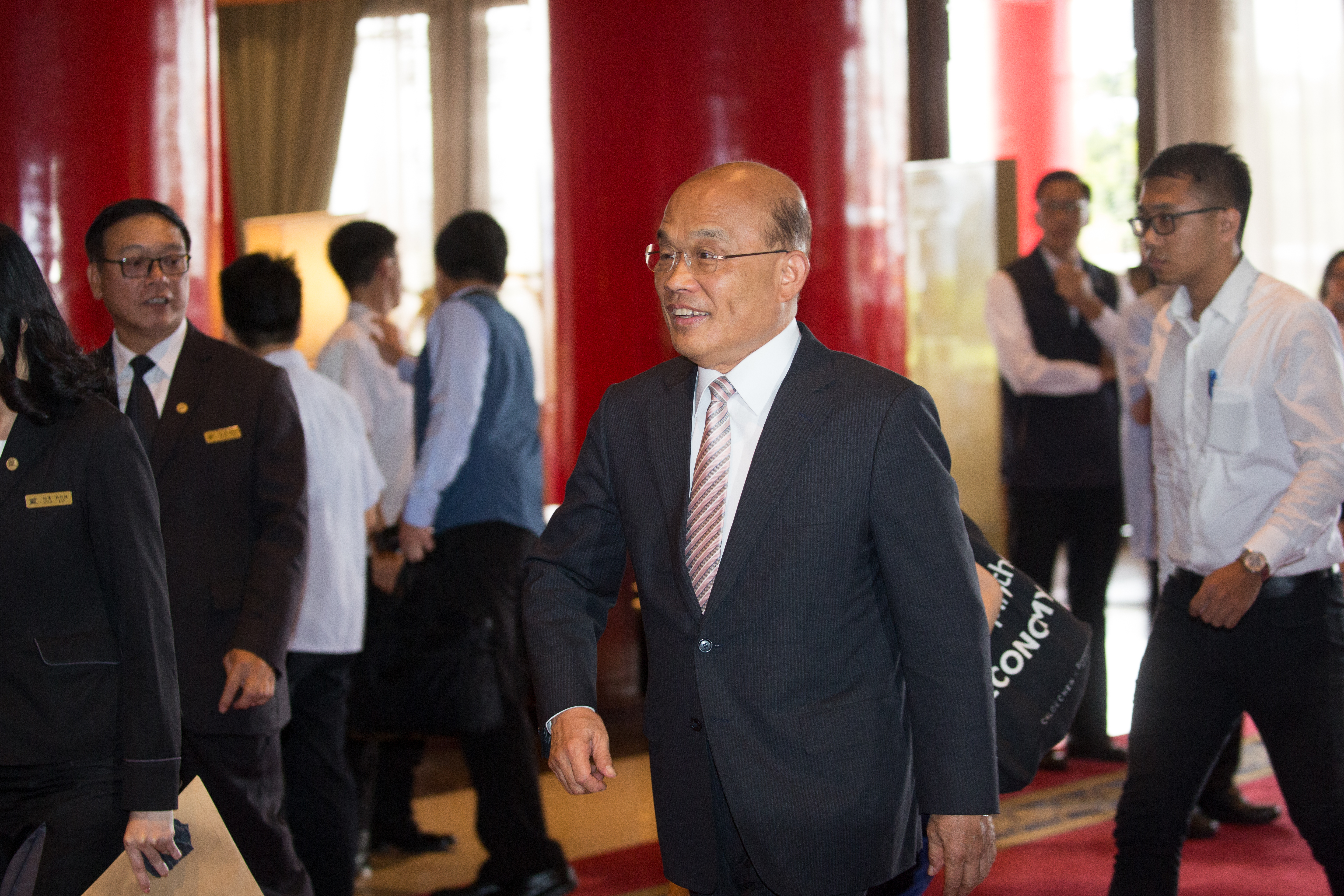 民進黨新北市長參選人蘇貞昌出席民進黨全代會。