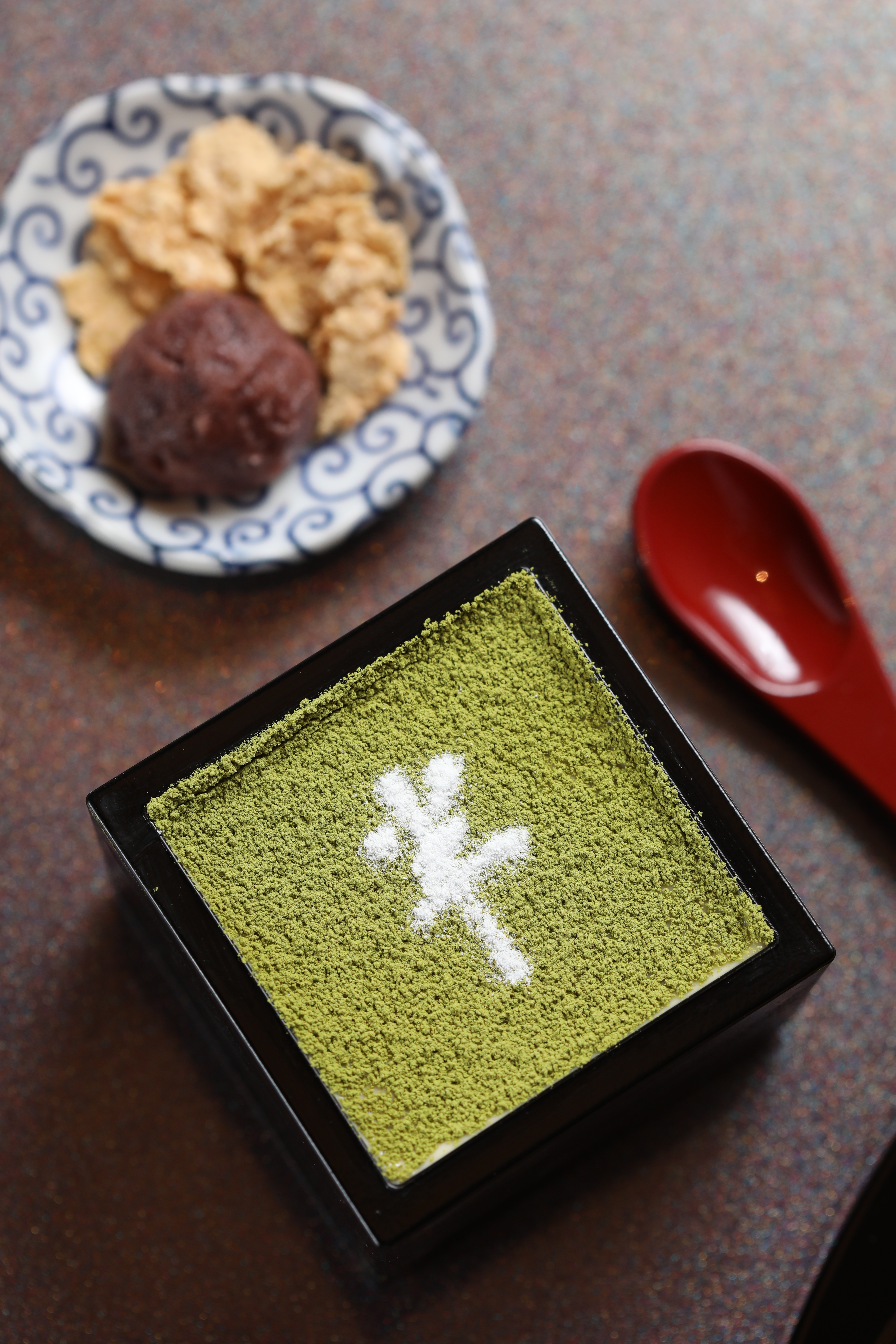 專為台北店開發的「宇治抹茶布丁佐金時」，口感半熟滑嫩，帶有香草莢芬芳。