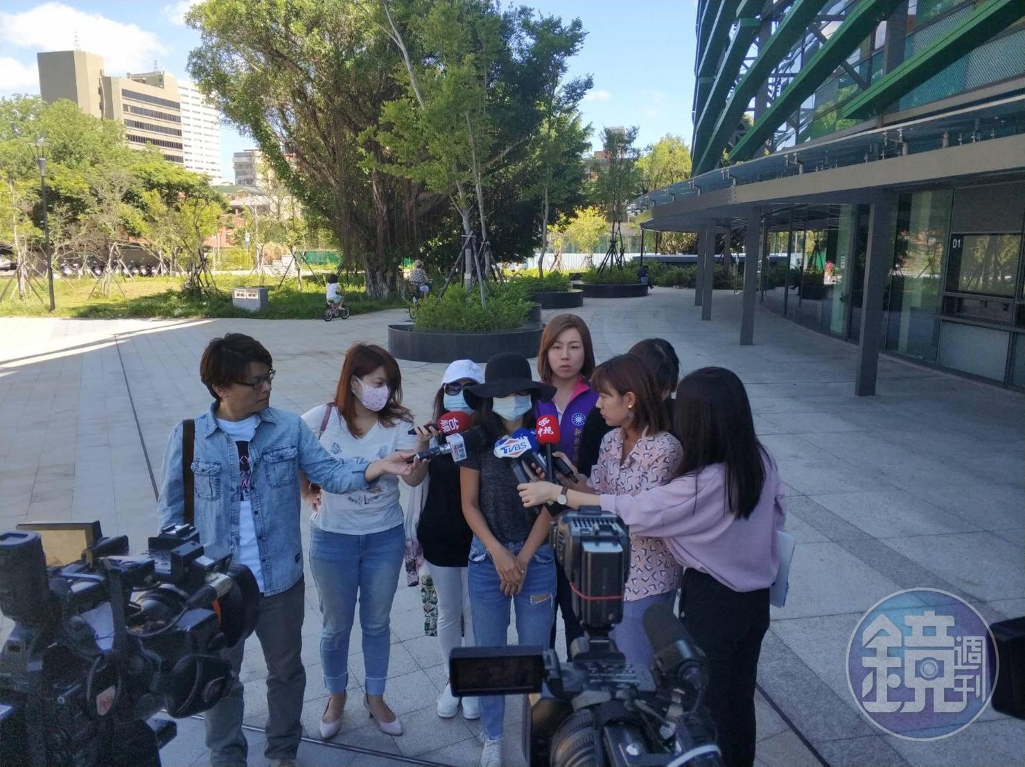家長受媒體採訪時表示,校方一再跳針,沒有擔當。