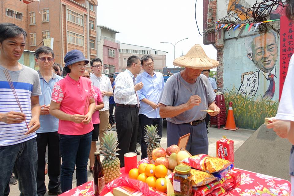 苗栗大埔張藥房終於爭取到原地重建。（翻攝自彭秀春臉書）