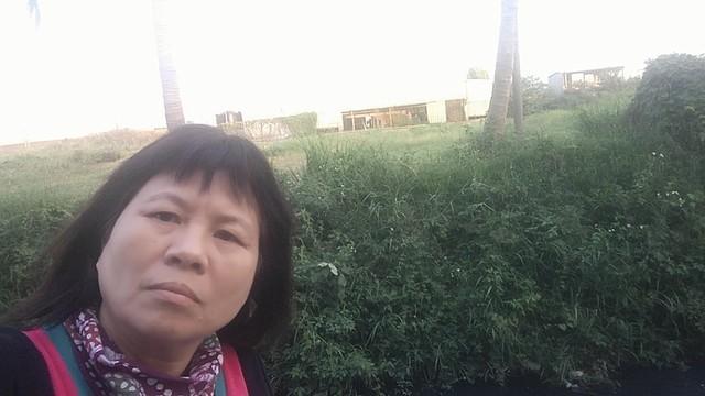 蔣月惠到翔奕皮革廠勘查。(翻攝自蔣月惠臉書)