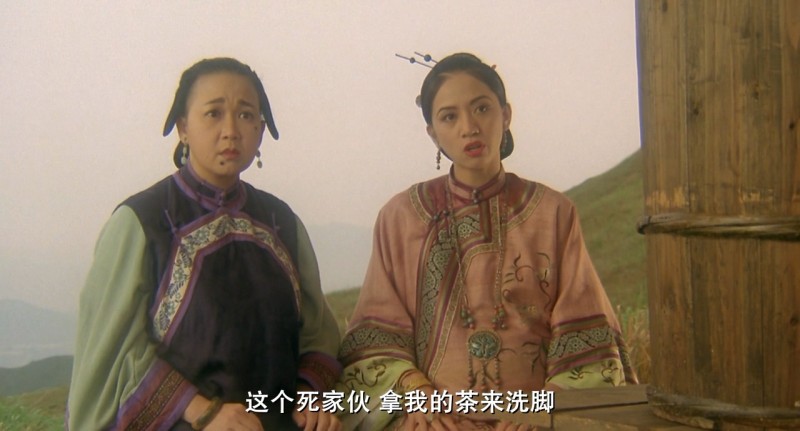 《威龍闖天關》開啟朱咪咪與周星馳合作的淵源，她因「奶媽」一角廣為華人所知，到今天還有人叫她「奶媽」。（翻攝自youtube）