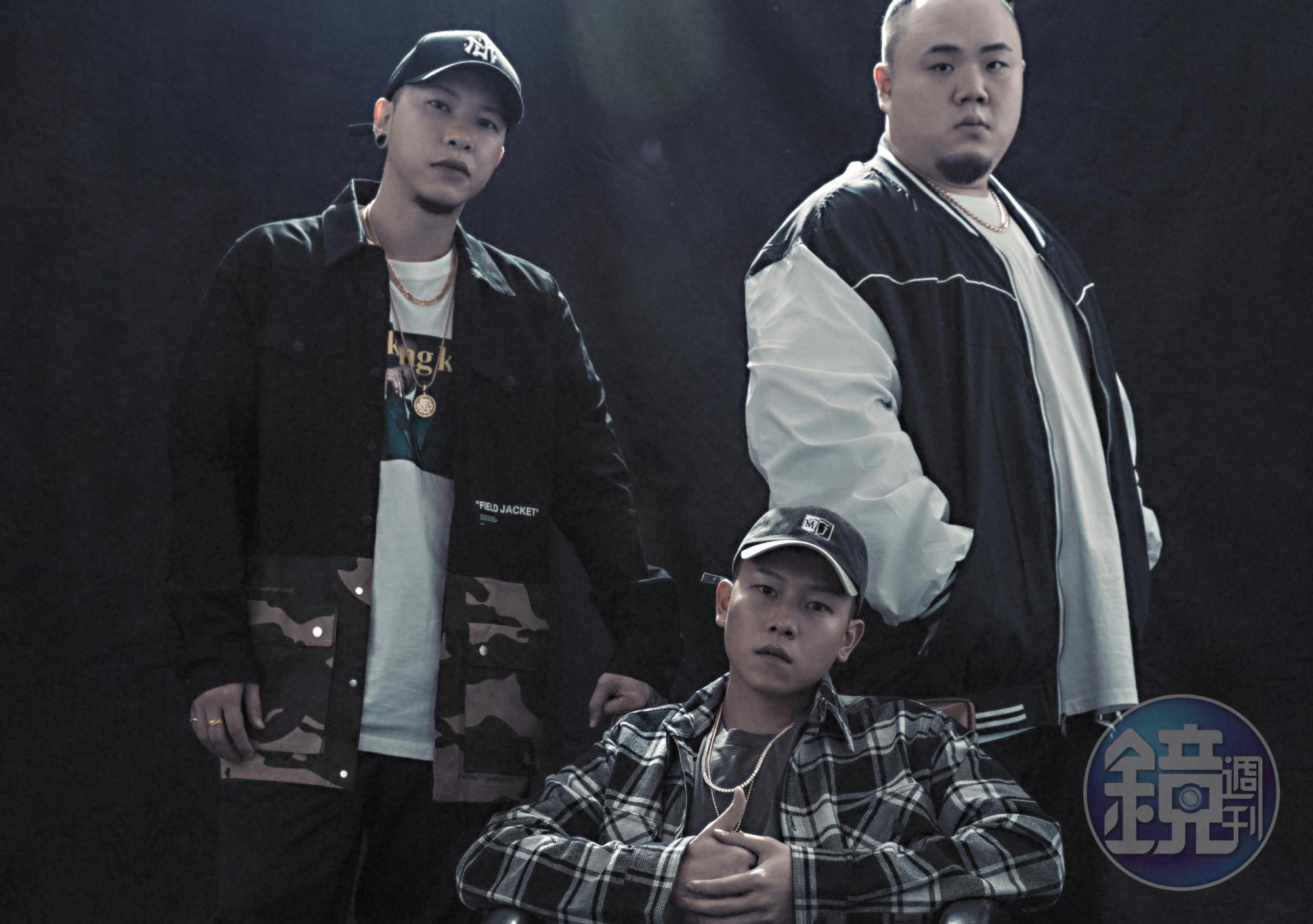 頑童發片10年,拿下金曲,算是幹出大事。他們也都30歲了,接下來想要挑戰演戲,最想演的是黑幫電影玩謀略,或是一直爆破沒有太多台詞的那一種。
