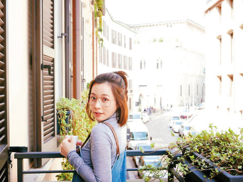 陳怡蓉與薛博仁結婚前，被目擊去看婦產科。（翻攝陳怡蓉臉書）