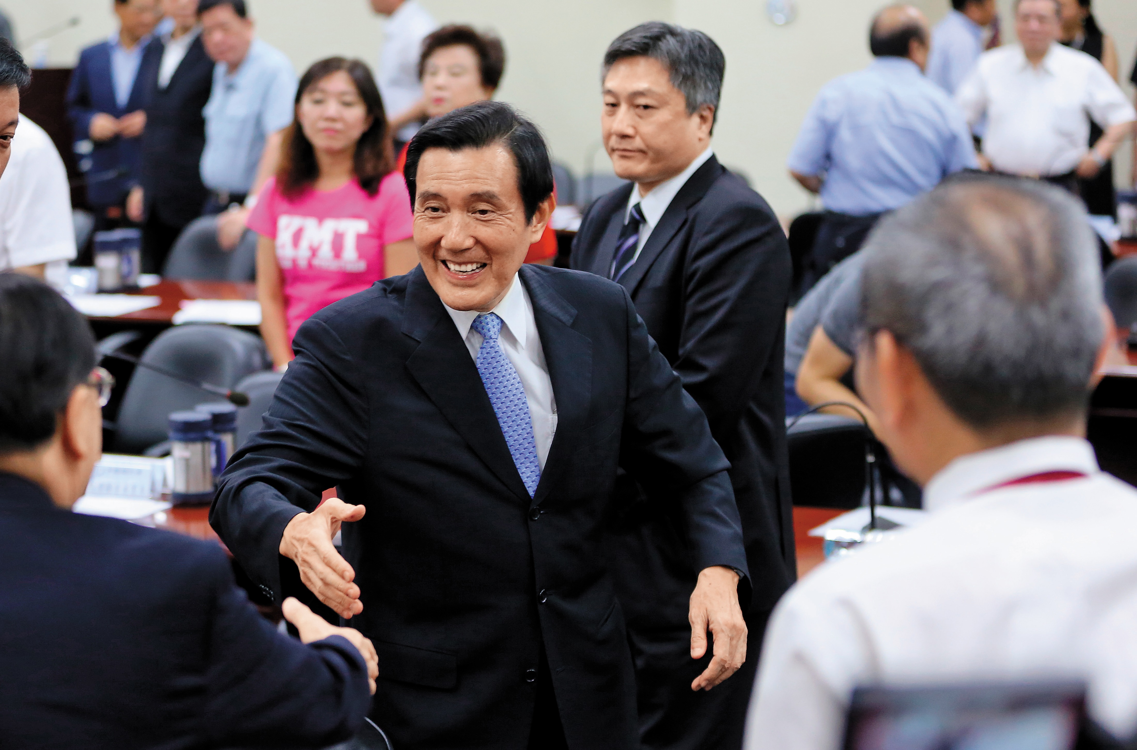 前總統馬英九18日到國民黨中常會說明三中案，多位中常委登記發言力挺馬清白。