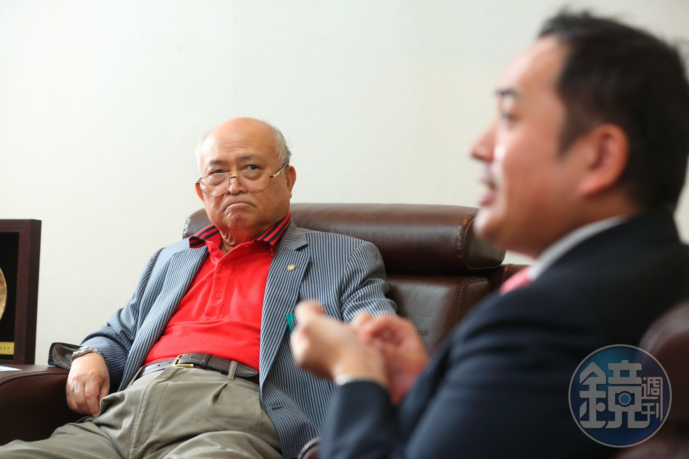 耐斯集團總裁陳哲芳（左）昨日晚間仙逝，享壽81歲。（本刊資料照）