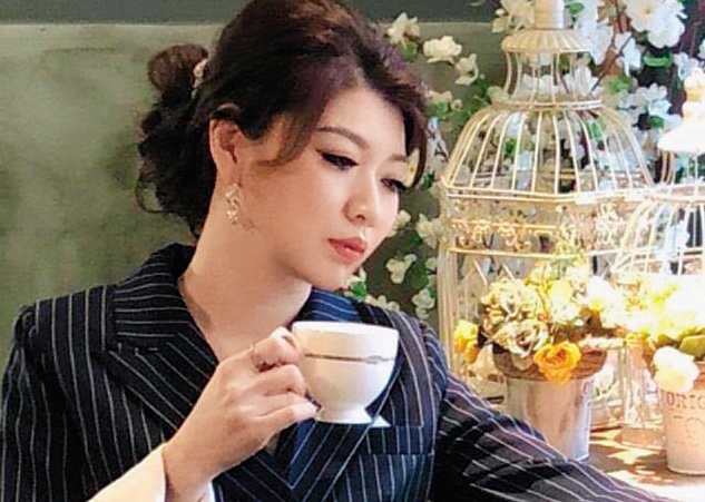 林渝宸去年宣布雲匯醫控股將赴澳洲上市後，密集在媒體及網路曝光。（翻攝林渝宸臉書）