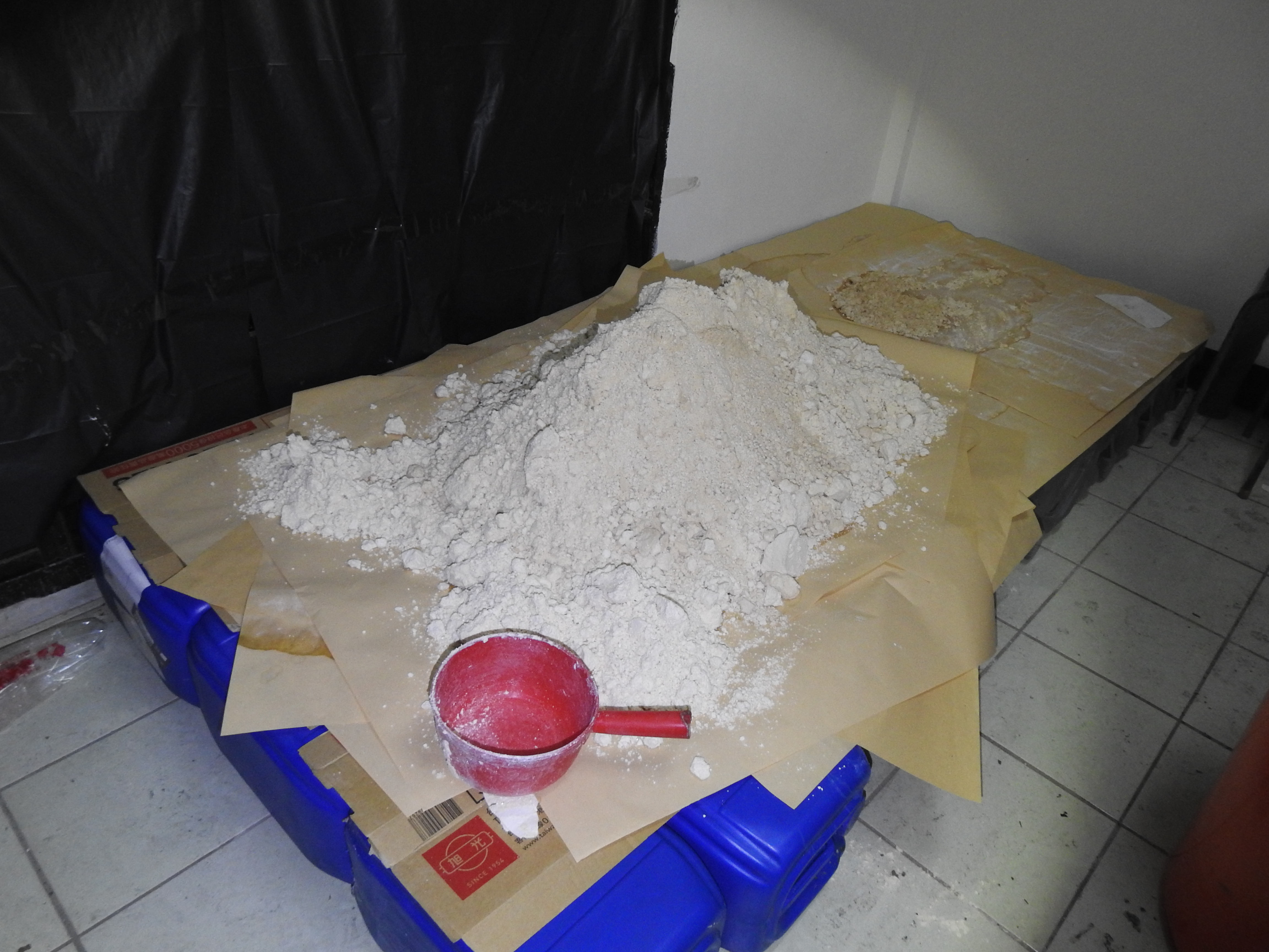 警方查出工廠內有大批K毒。（刑事局提供）