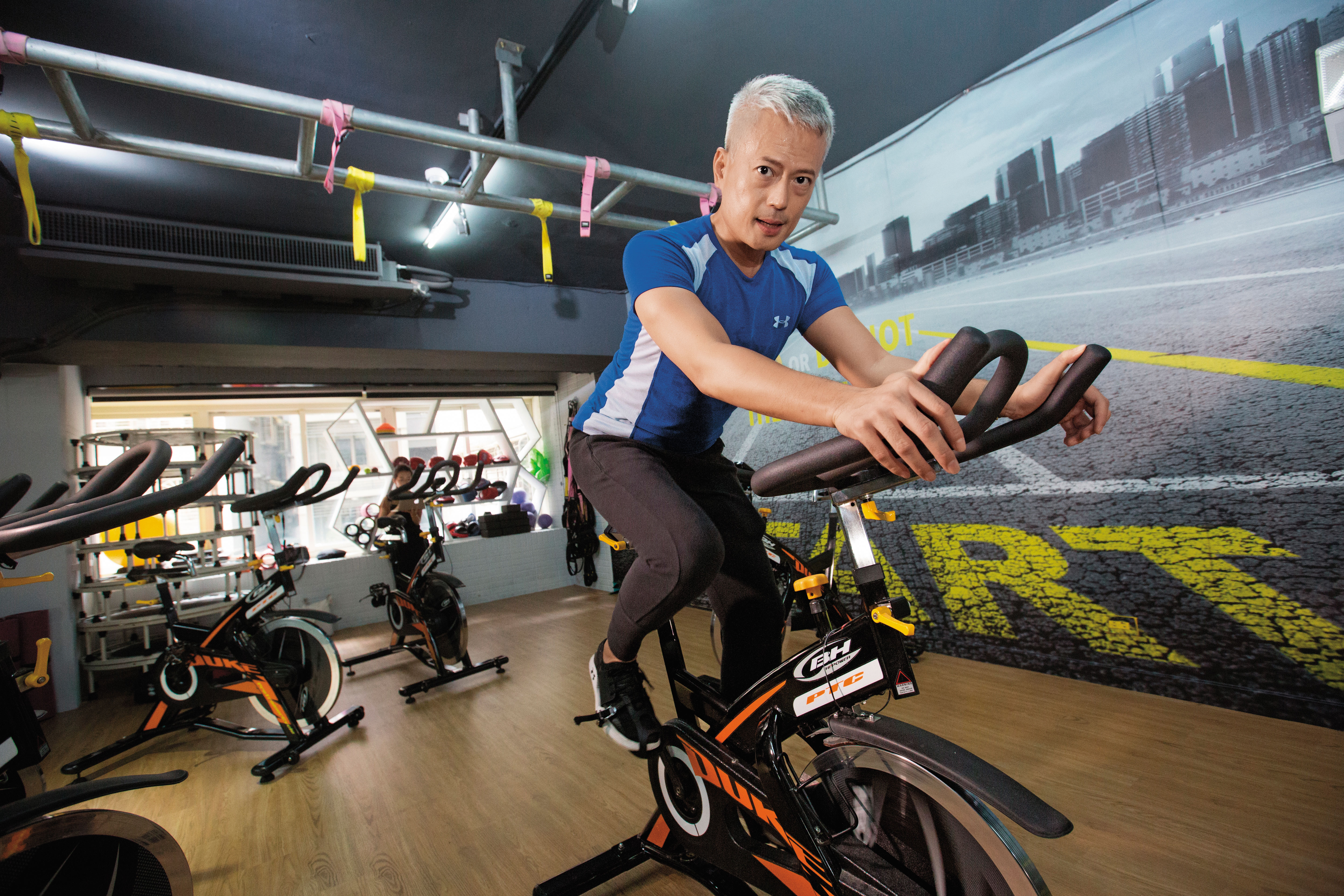 郭俊宏說,運動與投資一樣,須講求紀律。