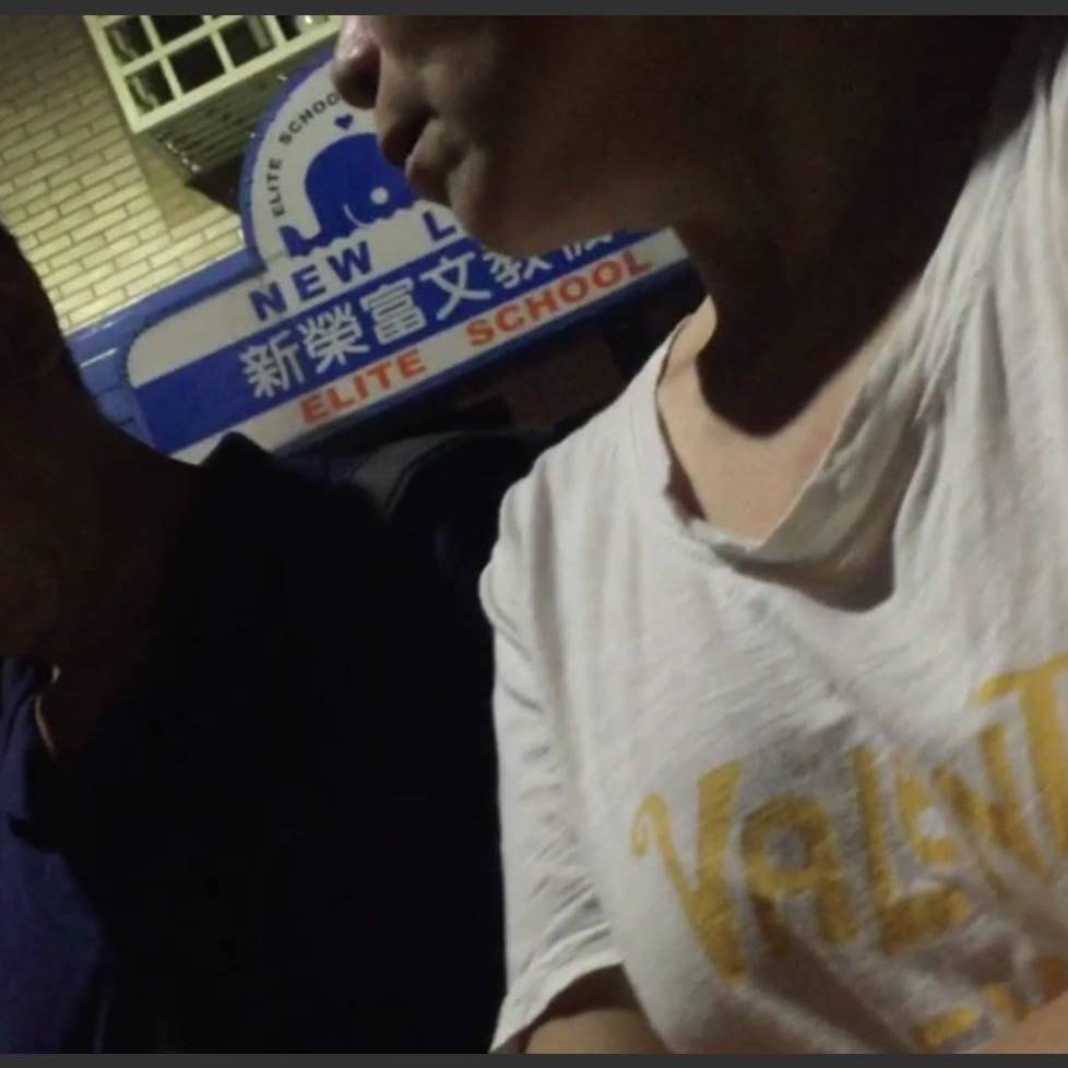 李母鄰居希望警方速將嫌犯逮捕。