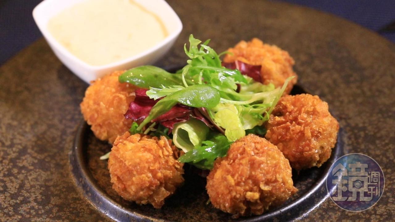 「酥炸雞肉球」適合親子一起動手做。