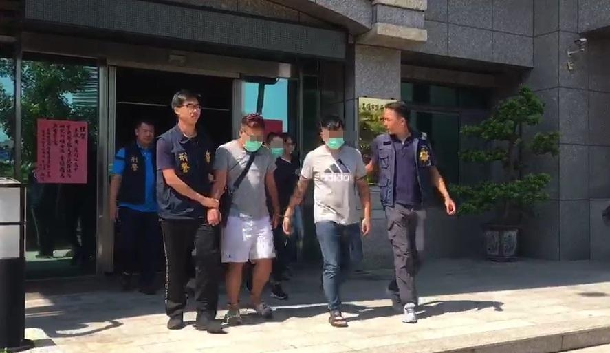 以陳嫌為主的詐騙車手,利用「移動水房」方式以為可躲過警方追查。(警方提供)