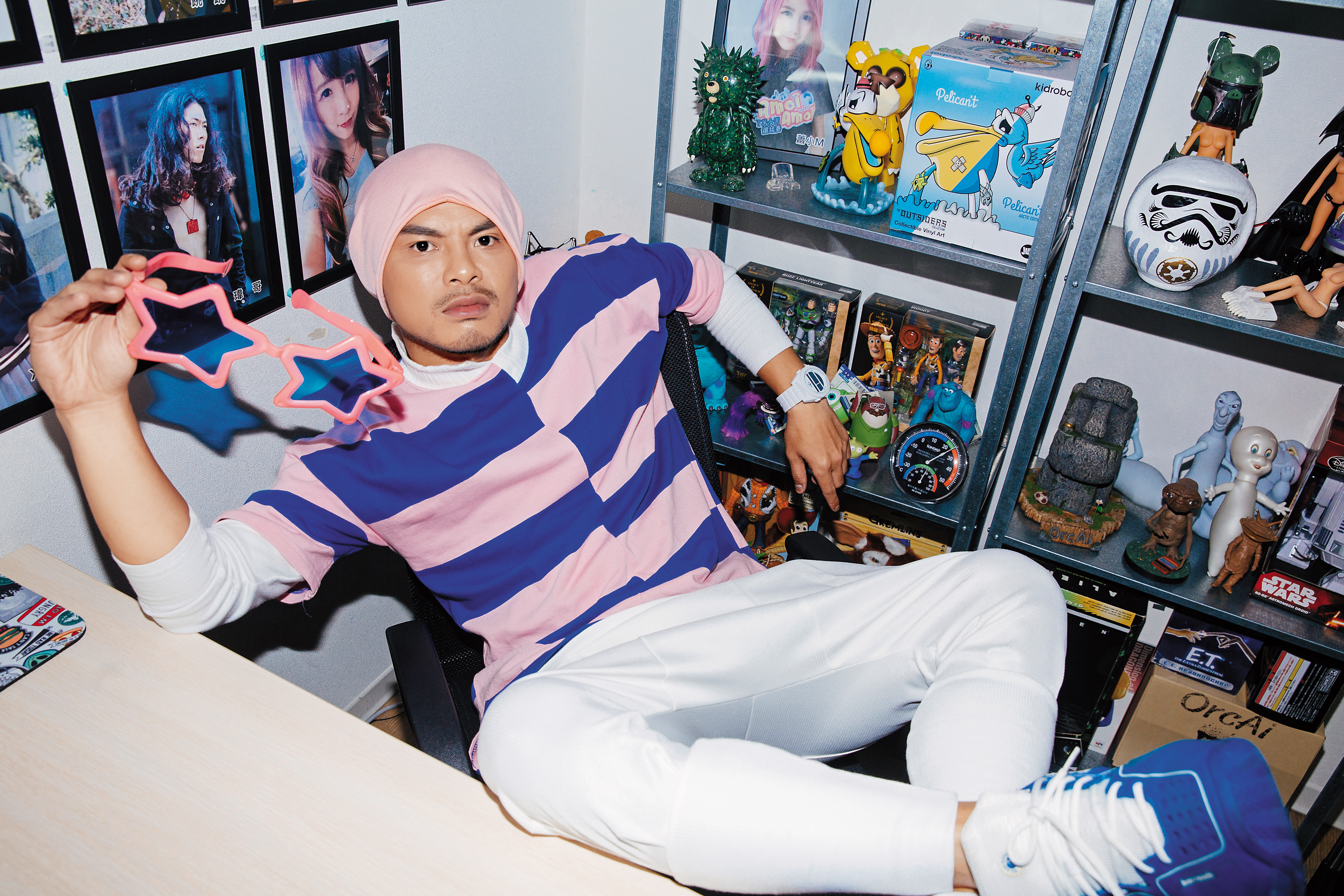 黃明志的穿著及創作極具獨特魅力，吸引粉絲關注。