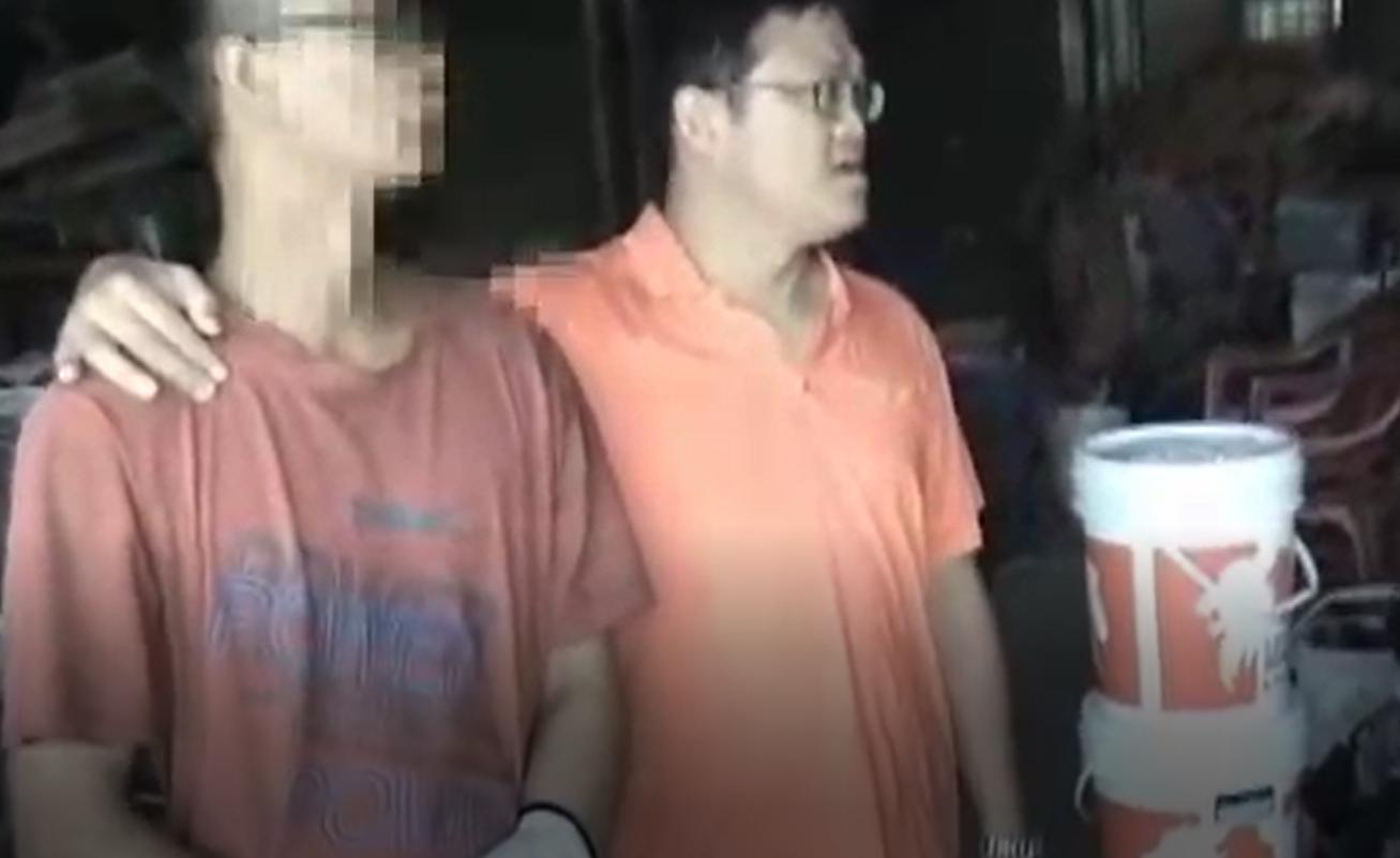 謝嫌（左）以開設臉書瘦身社團為由，誘騙未成年少女拍攝裸照得逞。（刑事局提供）