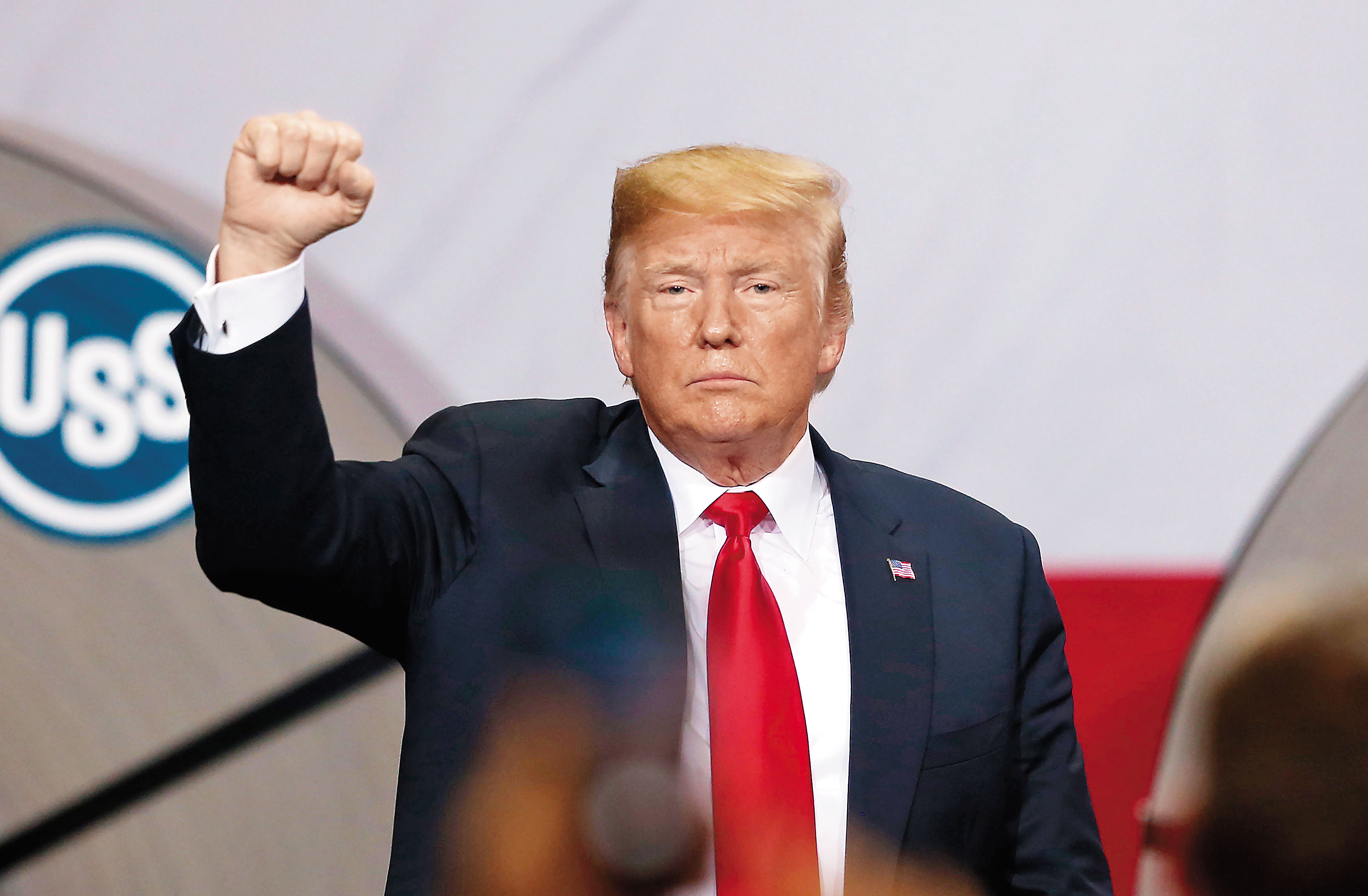 川普的「美國優先」政策奏效，經濟表現亮眼，美股拉回反而是加碼時機。（東方IC）