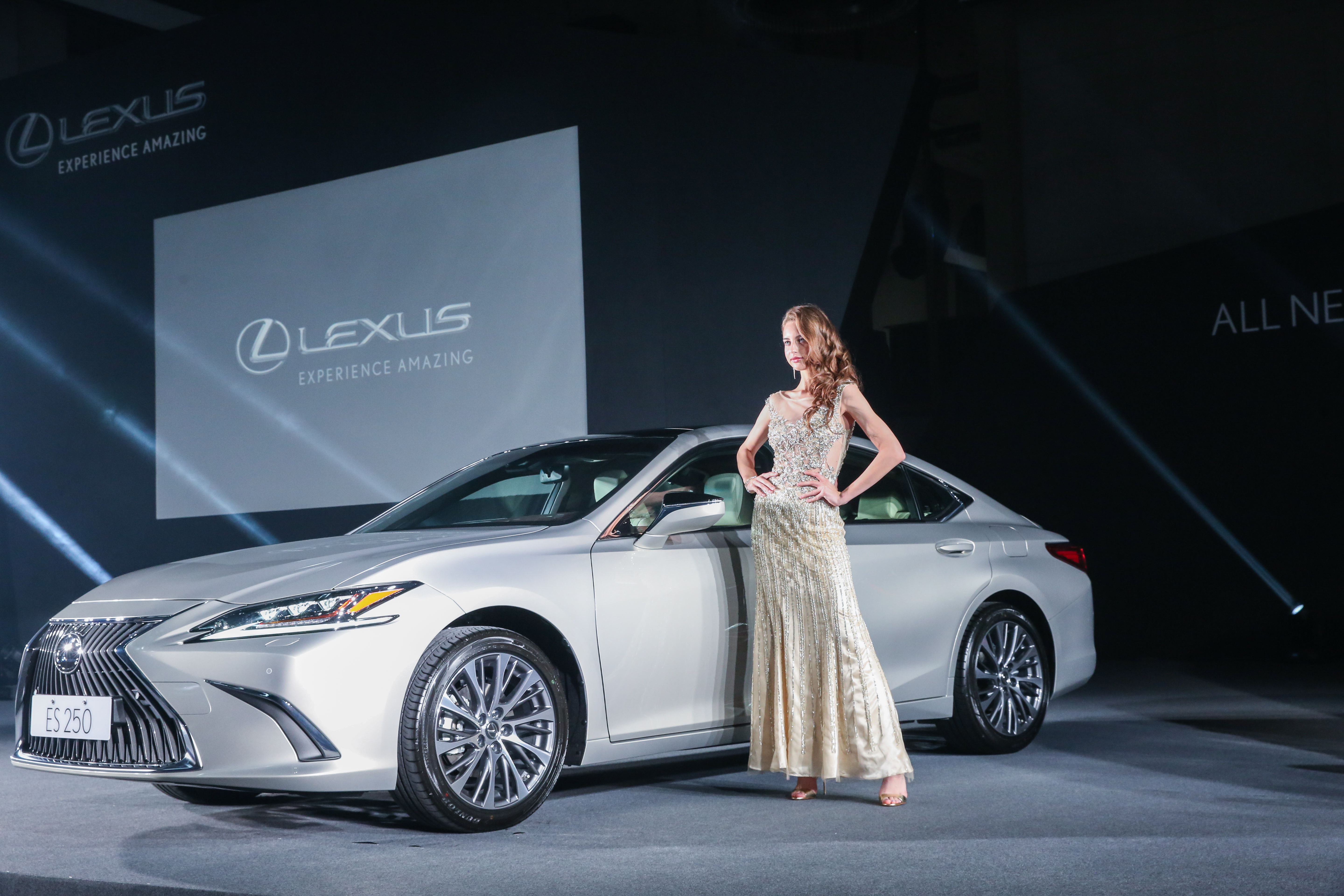 Lexus新車到港加上價格親民，擠下BMW穩坐豪華進口車二哥寶座。